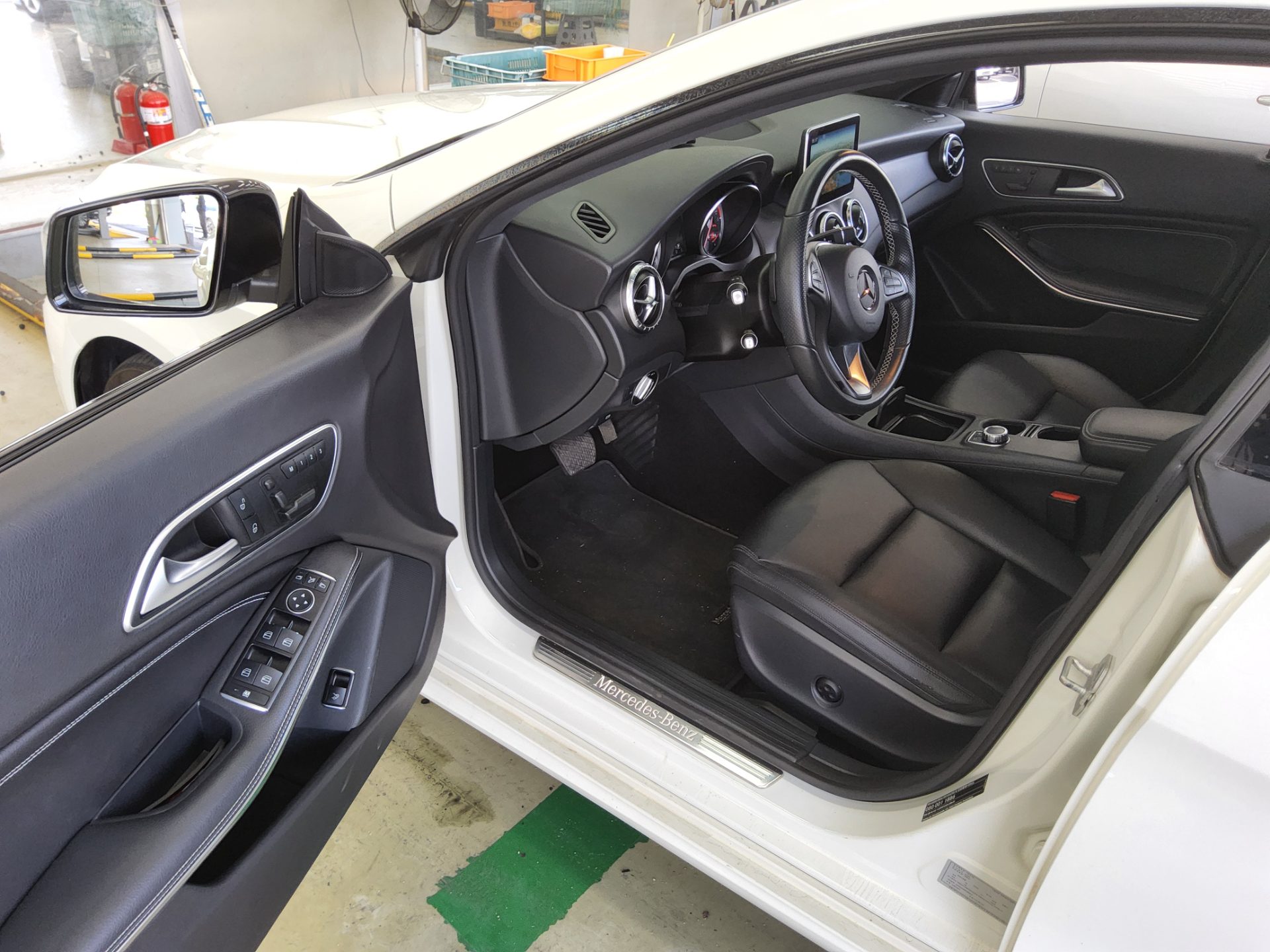 MERCEDES-BENZ CLA-CLASS CLA200 CDI NAVI PACK 2015 - zdjęcie 10