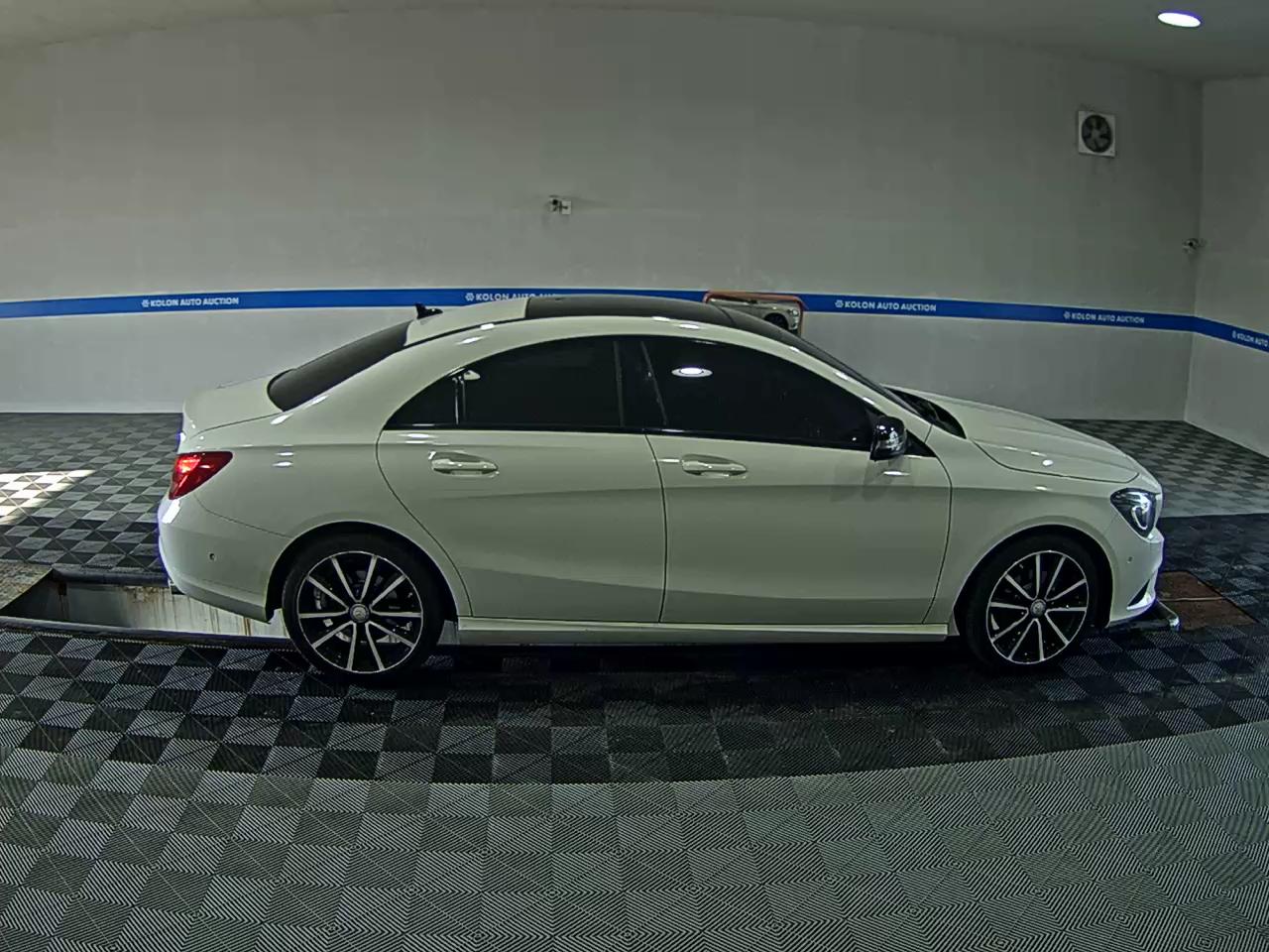 MERCEDES-BENZ CLA-CLASS CLA200 CDI NAVI PACK 2015 - zdjęcie 4