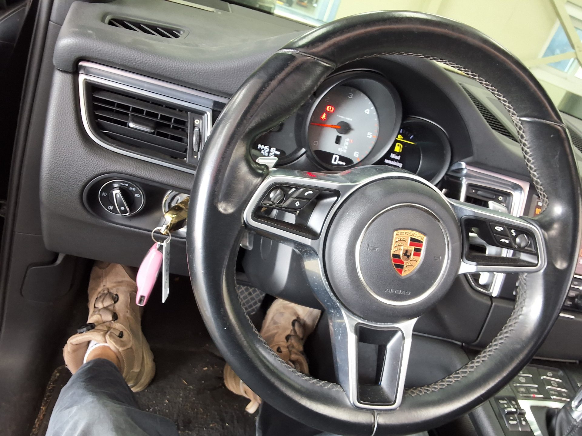 PORSCHE MACAN DIESEL 3.0 S 2015 - zdjęcie 23