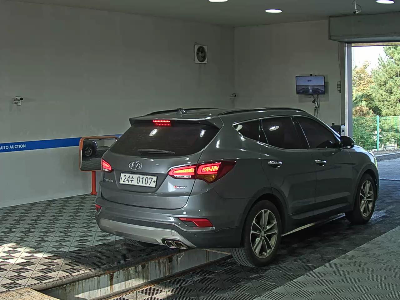 HYUNDAI SANTA FE THE PRIME DIESEL R2.0 2WD EXCLUSIVE 2016 - zdjęcie 5