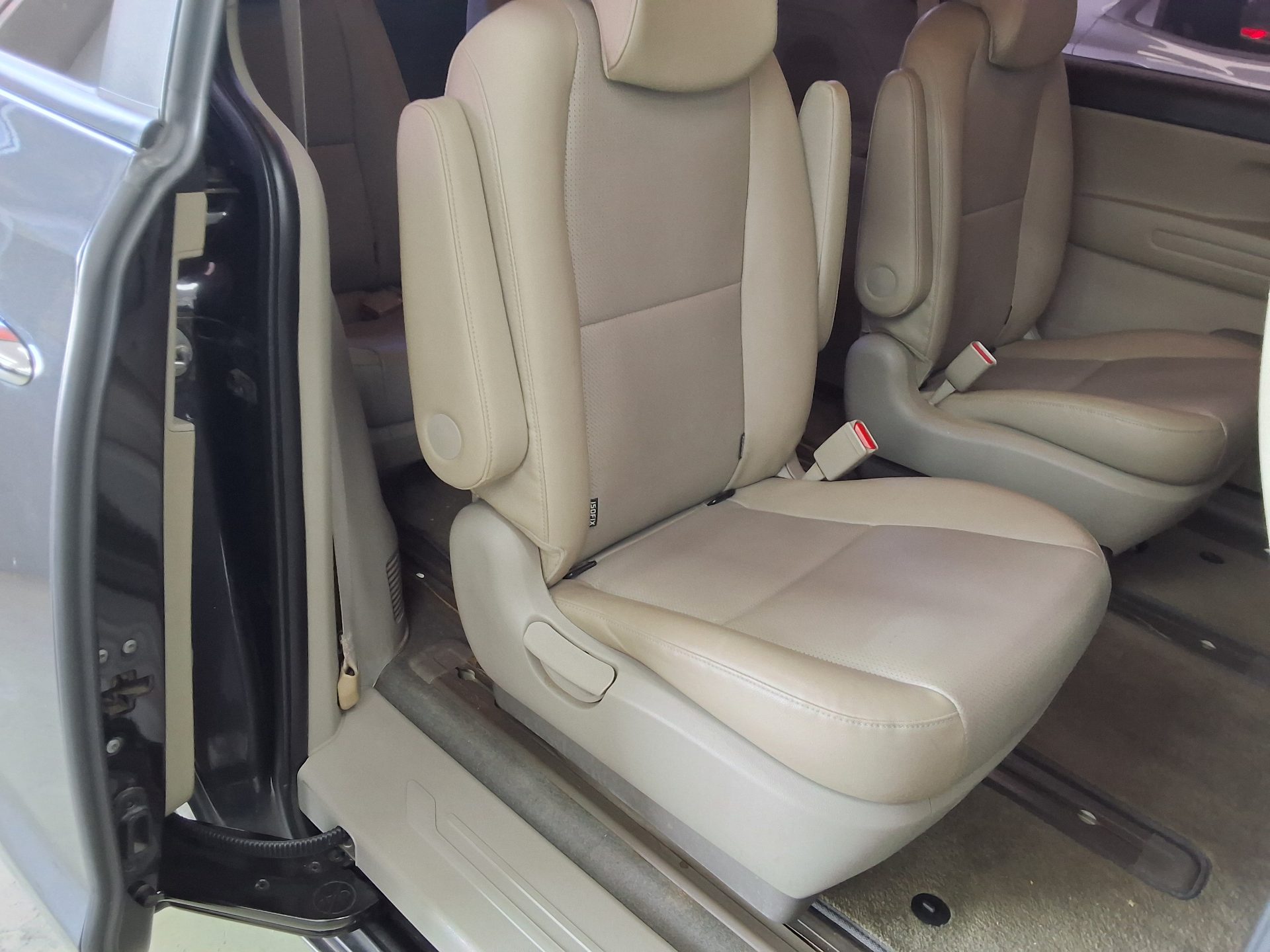 KIA THE NEW CARNIVAL 9-SEATER DIESEL LUXURY 2019 - zdjęcie 13
