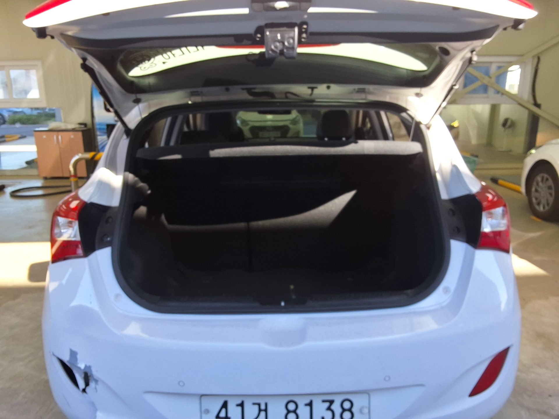HYUNDAI NEW i30 1.6 GDi EXTREME 2012 - zdjęcie 16