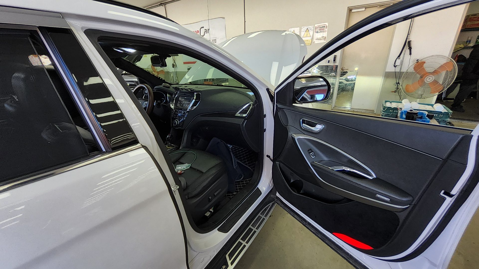 HYUNDAI SANTA FE THE PRIME DIESEL R2.0 2WD EXCLUSIVE 2017 - zdjęcie 14