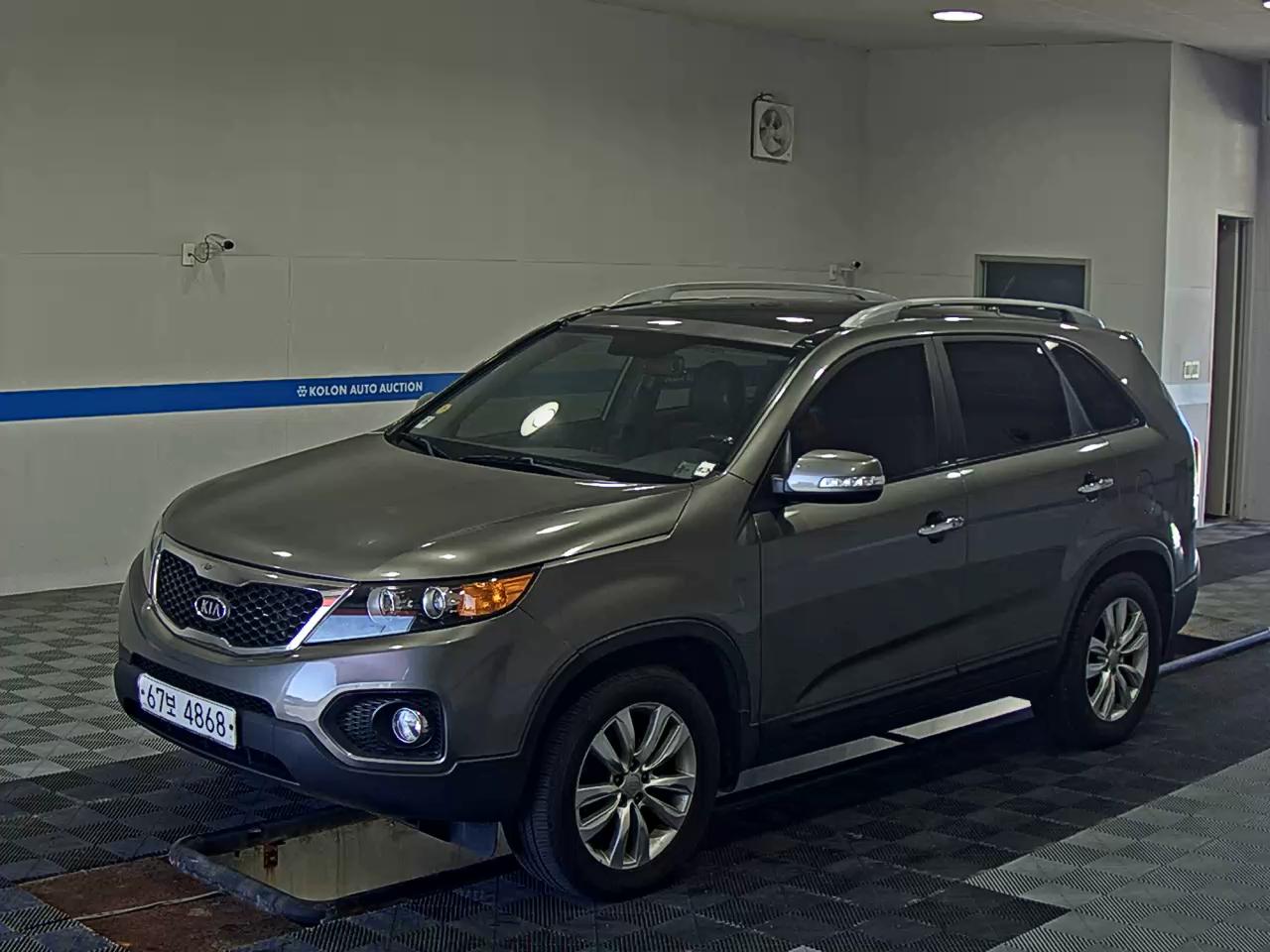 KIA SORENTO R DIESEL 2.2 2WD TLX LUXURY MODEL 2010 - zdjęcie 2