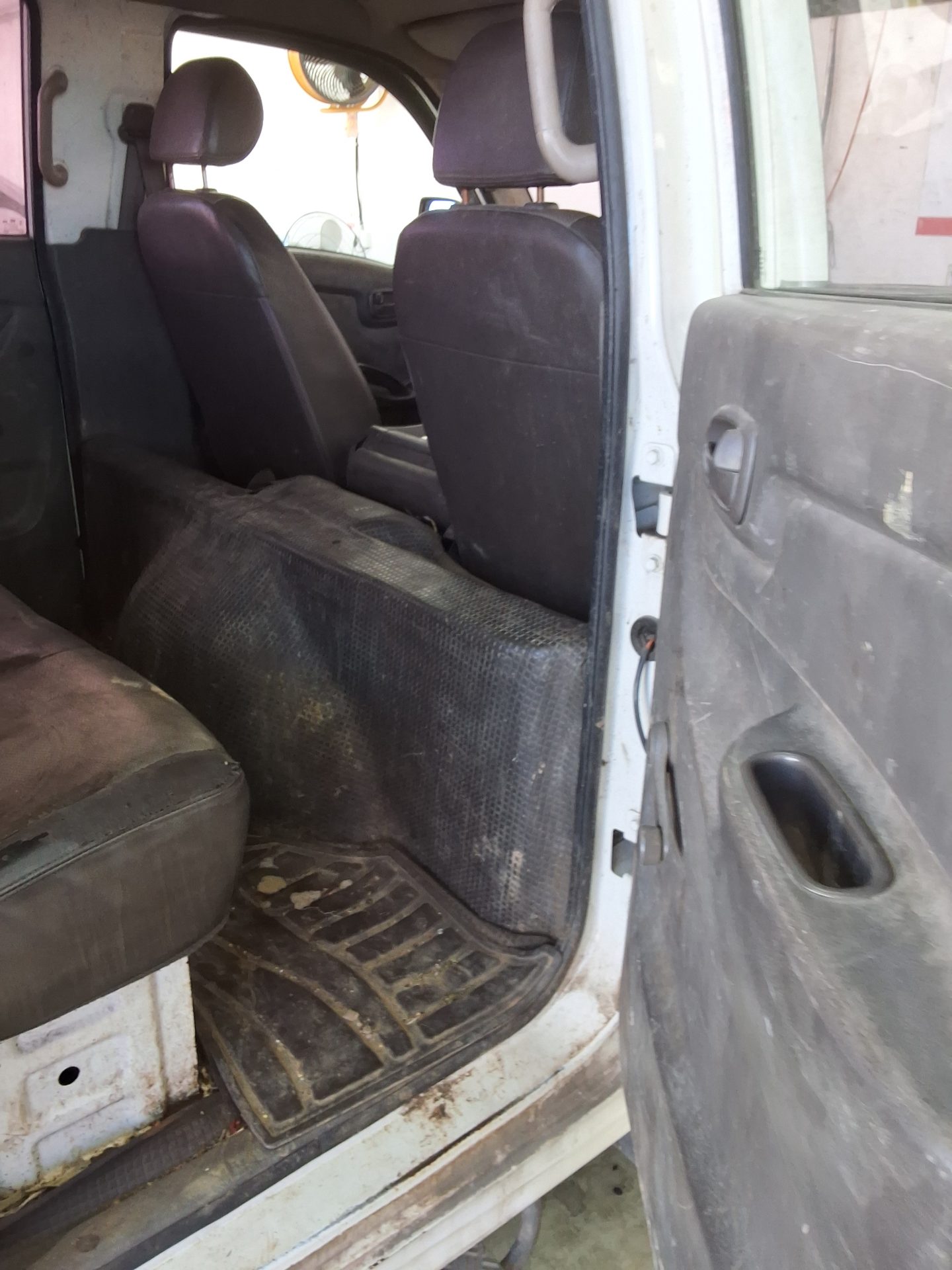 HYUNDAI PORTER II CRDi DOUBLE CAB EXTRA LONG WHEELBASE PLUS 2015 - zdjęcie 13