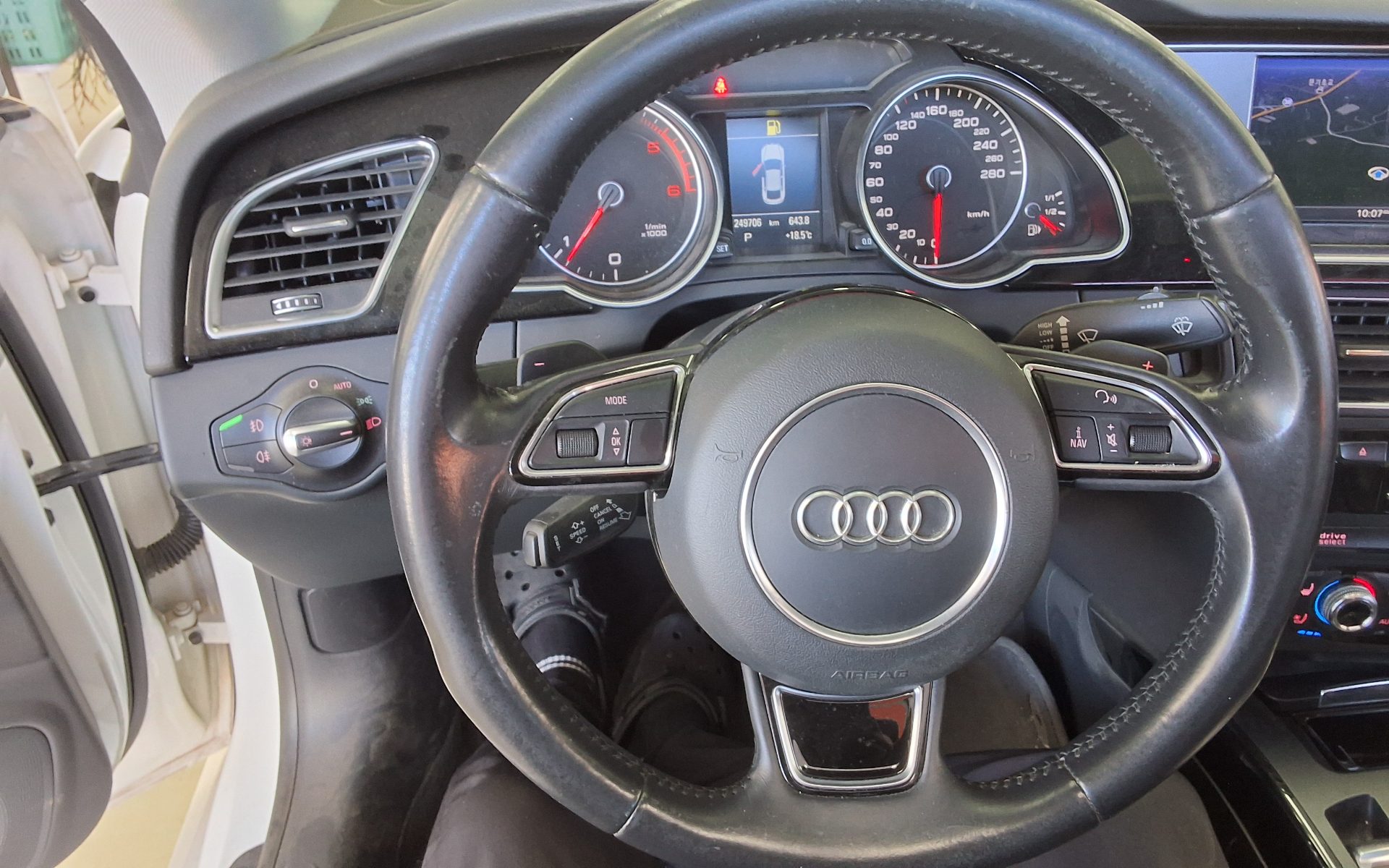 AUDI A5 35 TDI QUATTRO SPORTBACK DYNAMIC 2016 - zdjęcie 17
