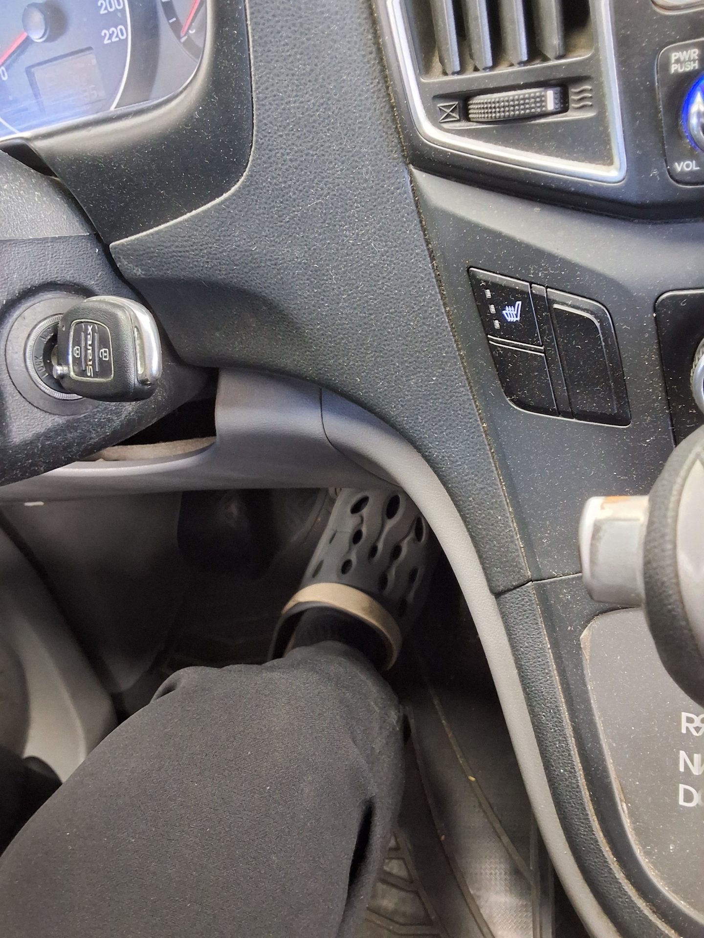 HYUNDAI GRAND STAREX 5-SEATER DIESEL VAN SMART 2016 - zdjęcie 17