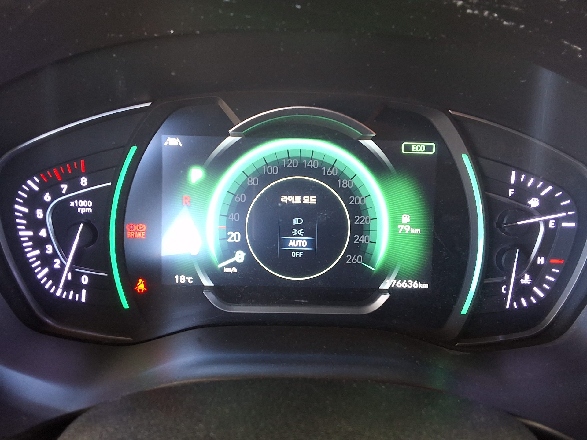 HYUNDAI SANTA FE (TM) 2.0T GDi 4WD INSPIRATION 2020 - zdjęcie 9