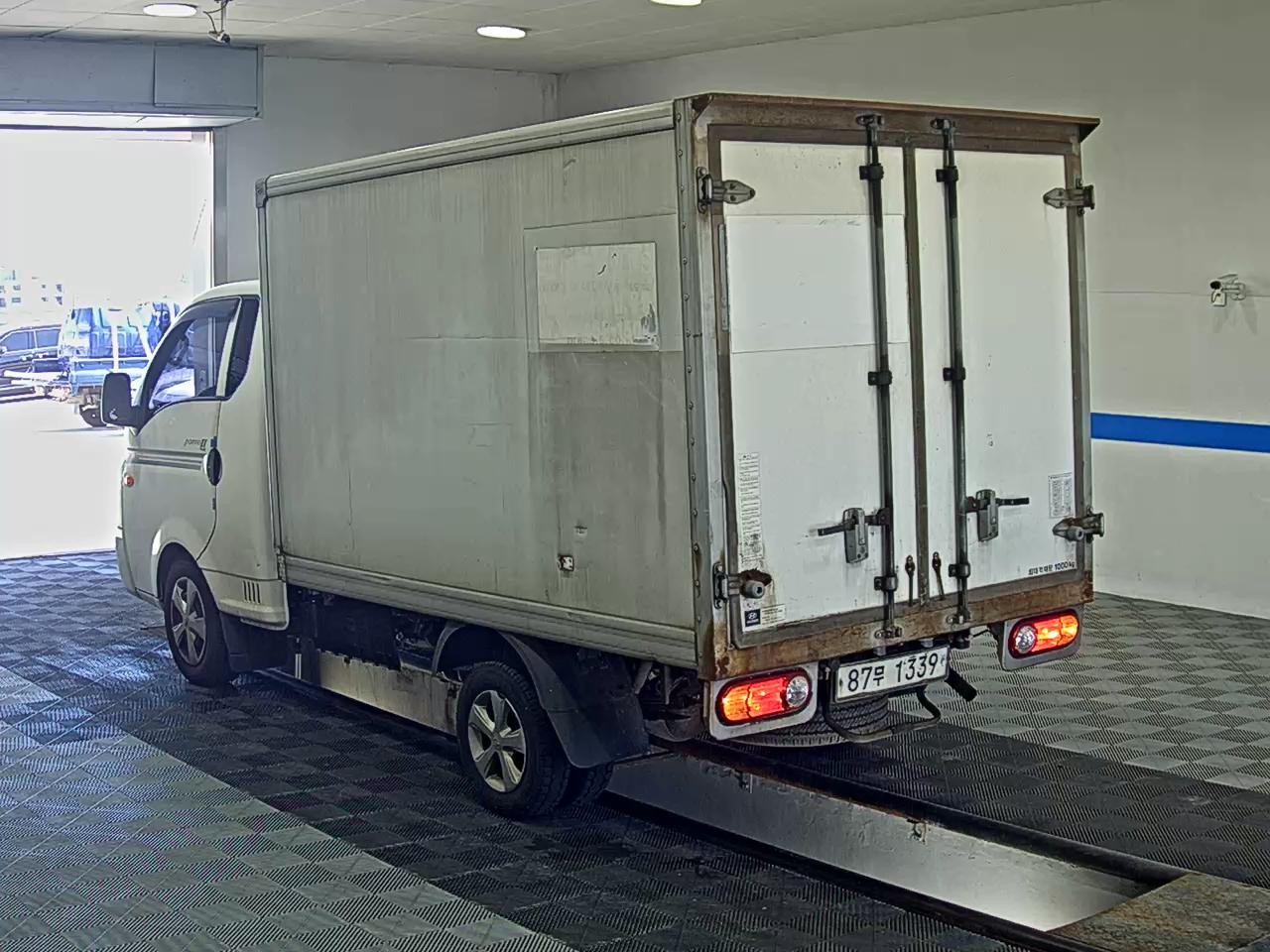 HYUNDAI PORTER II FREEZER BOX TRUCK SUPER CAB 2013 - zdjęcie 6