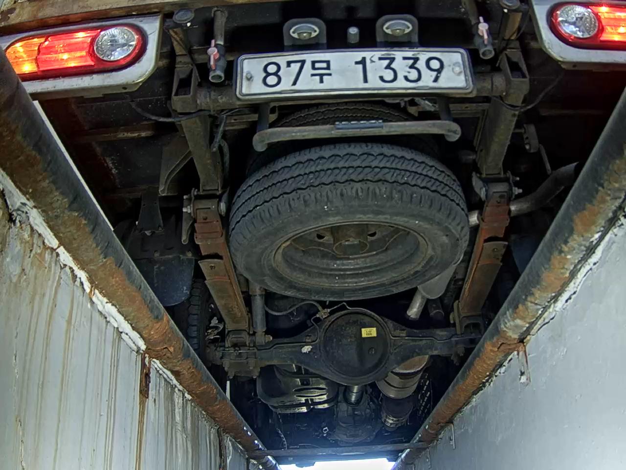 HYUNDAI PORTER II FREEZER BOX TRUCK SUPER CAB 2013 - zdjęcie 8