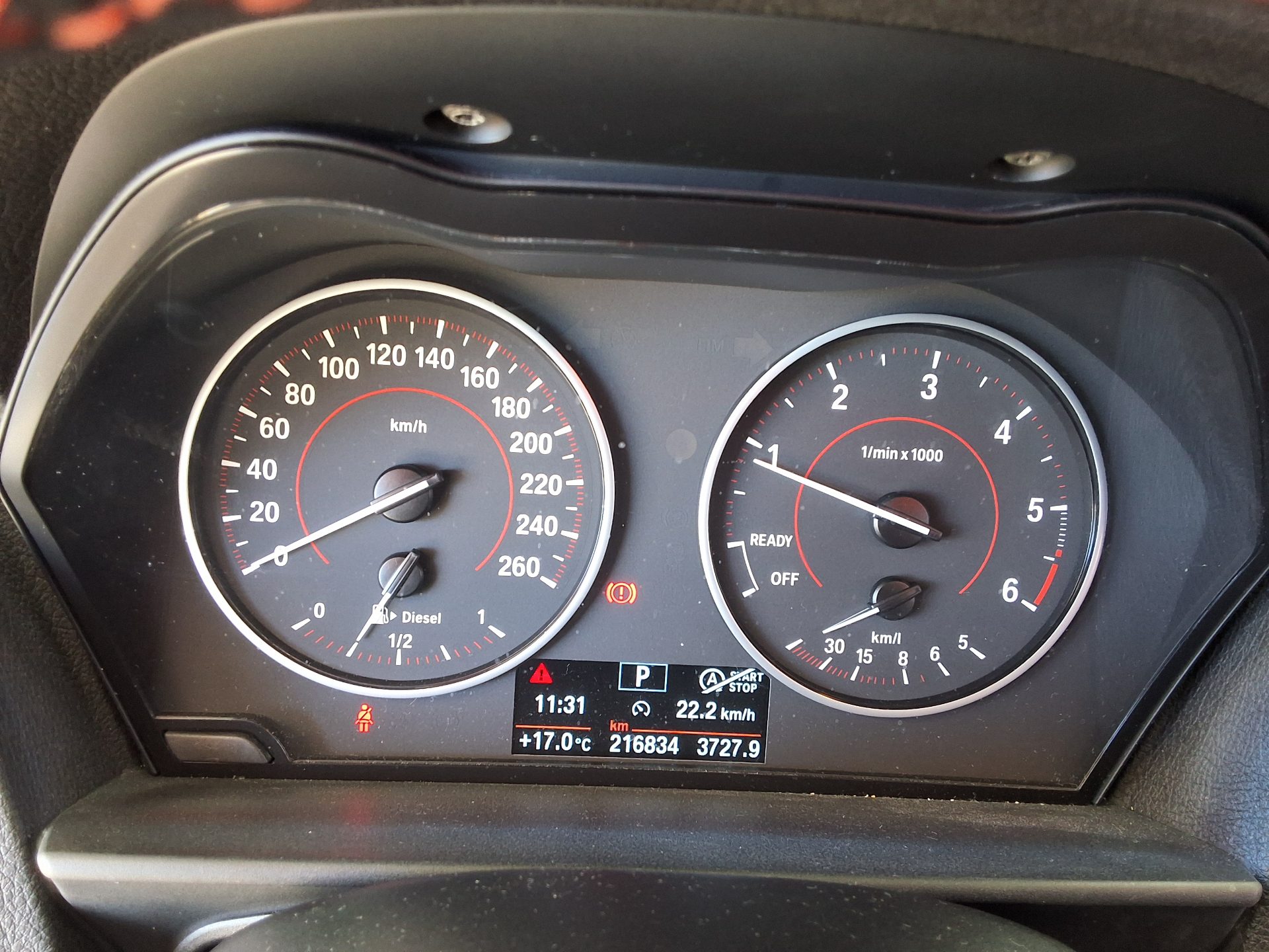 BMW 1 SERIES (2ND GEN) 5-DOOR 118d SPORT LINE 2016 - zdjęcie 10