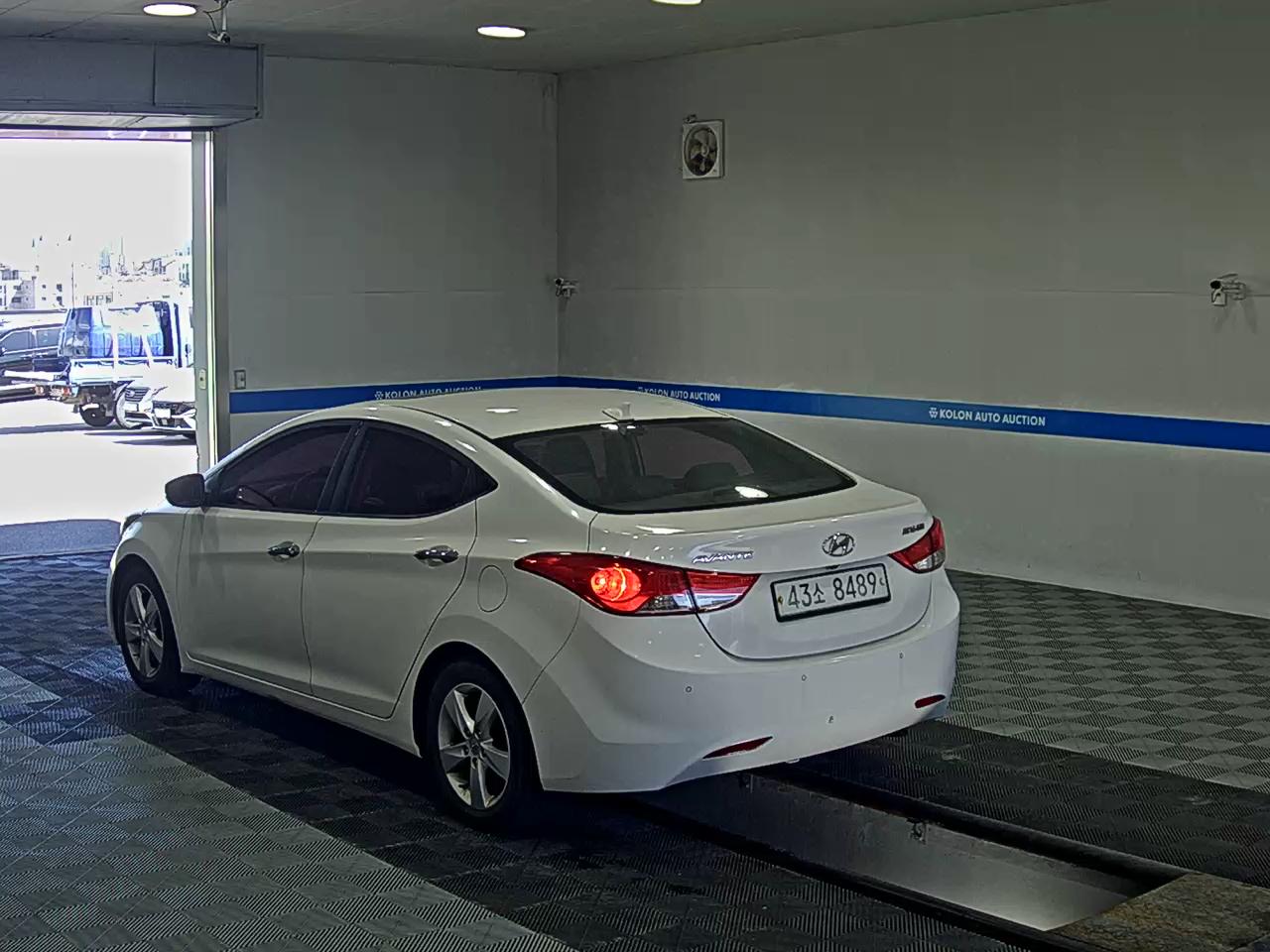 HYUNDAI AVANTE MD M16 GDi PREMIER 2012 - zdjęcie 6