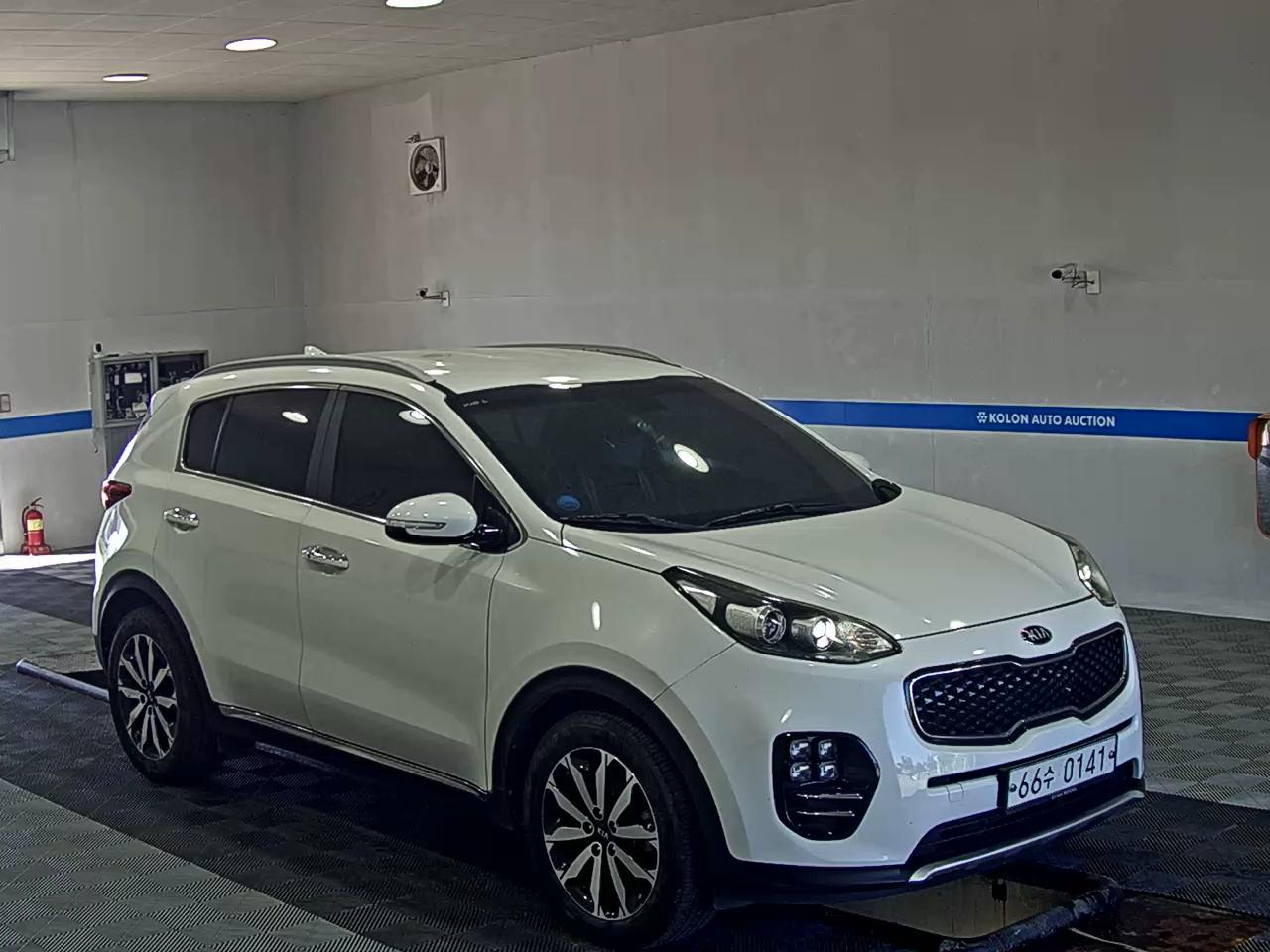 KIA NEW SPORTAGE 1.7 2WD NOBLESSE 2016 - zdjęcie 3