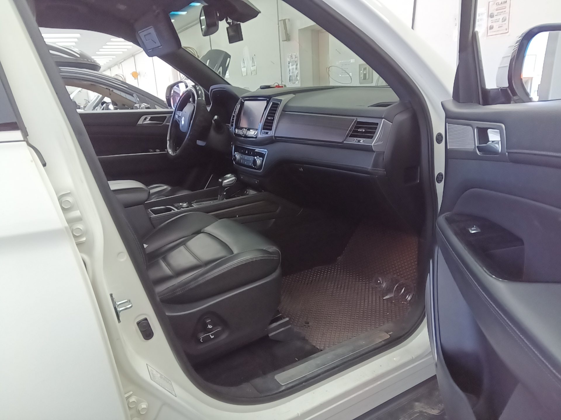 KG MOBILITY (SSANGYONG) G4 REXTON 2.2 4WD EURASIA EDITION 2019 - zdjęcie 14