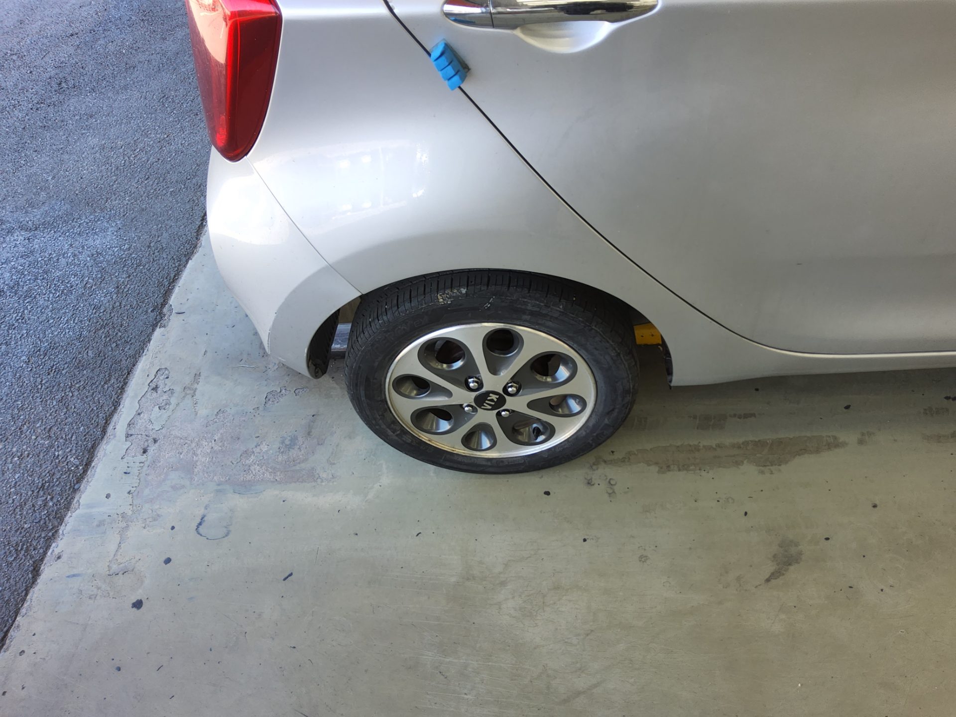 KIA ALL NEW MORNING GASOLINE DELUXE SPECIAL 2012 - zdjęcie 23