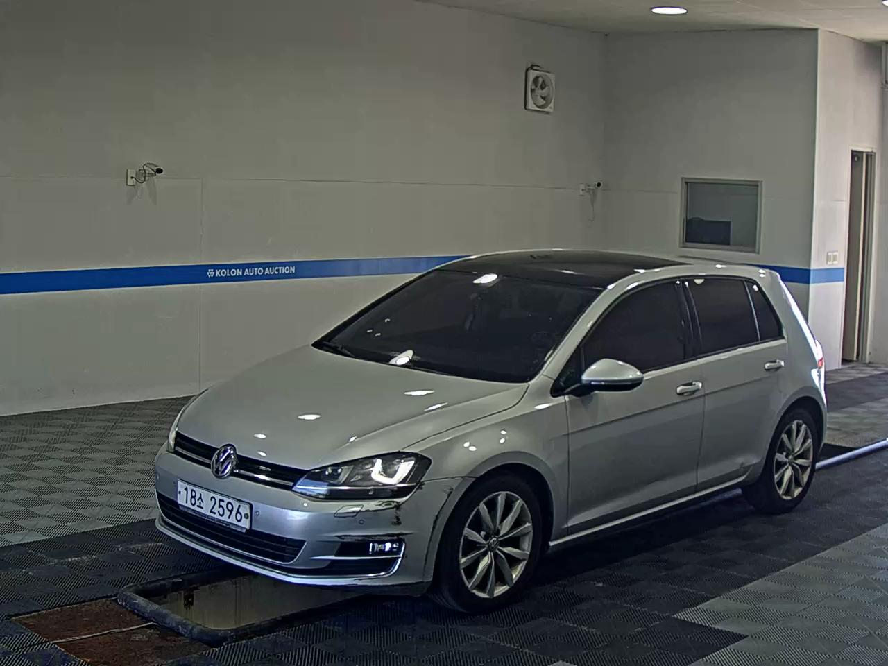 VOLKSWAGEN GOLF (7TH GEN) 2.0 TDI 2013 - zdjęcie 2