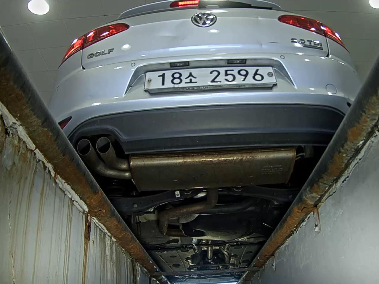 VOLKSWAGEN GOLF (7TH GEN) 2.0 TDI 2013 - zdjęcie 8