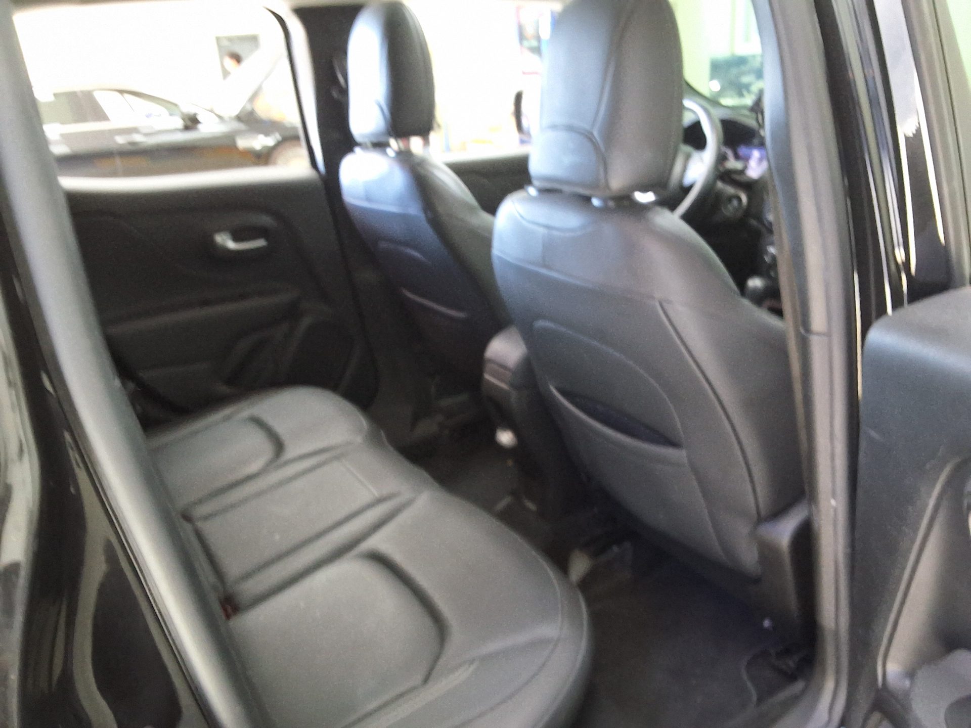 JEEP RENEGADE 1.6 DIESEL LIMITED 2020 - zdjęcie 14