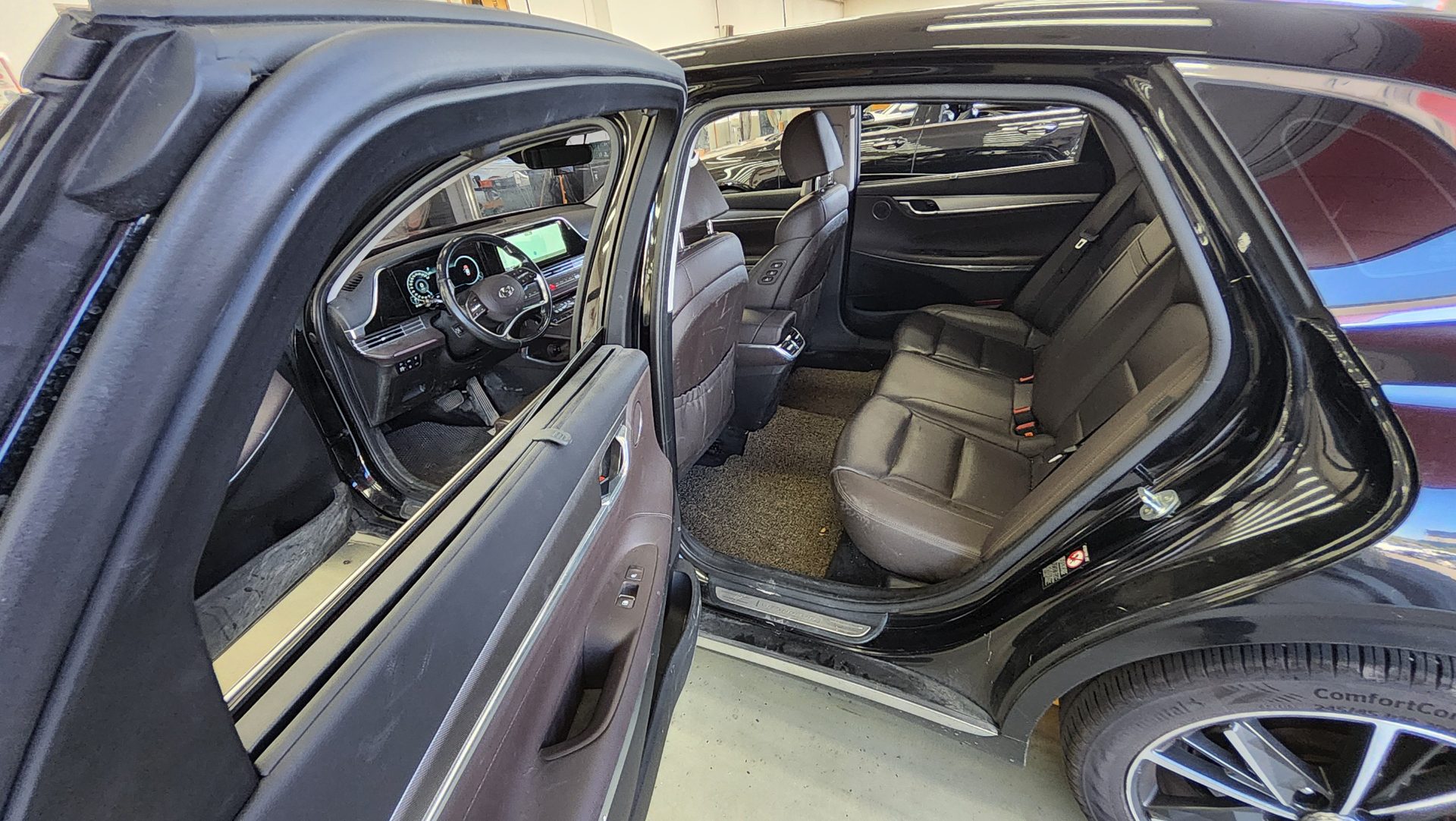 HYUNDAI THE NEW GRANDEUR IG GASOLINE 3.3 EXCLUSIVE 2020 - zdjęcie 12