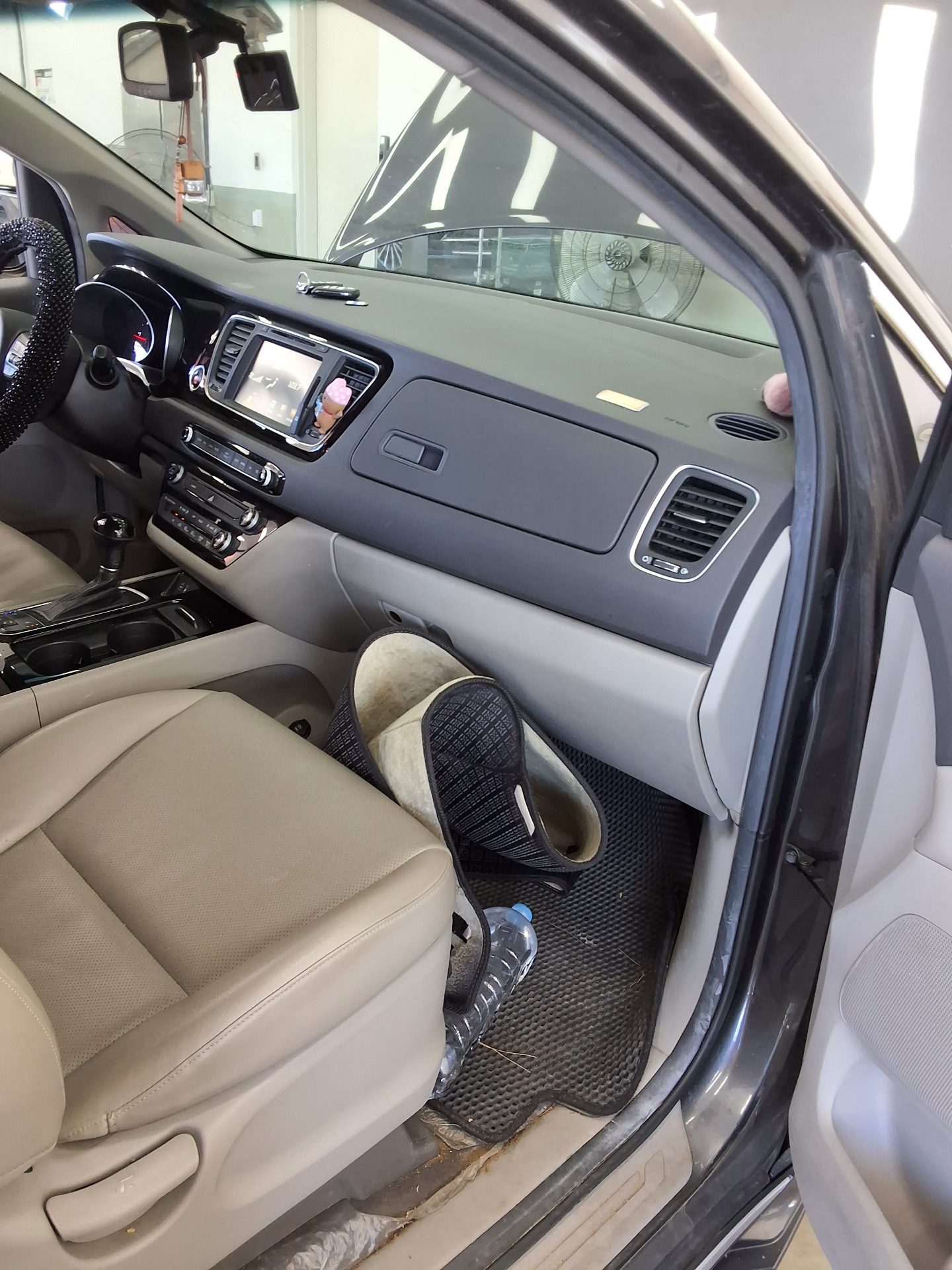 KIA ALL NEW CARNIVAL 11-SEATER DIESEL PRESTIGE 2015 - zdjęcie 14