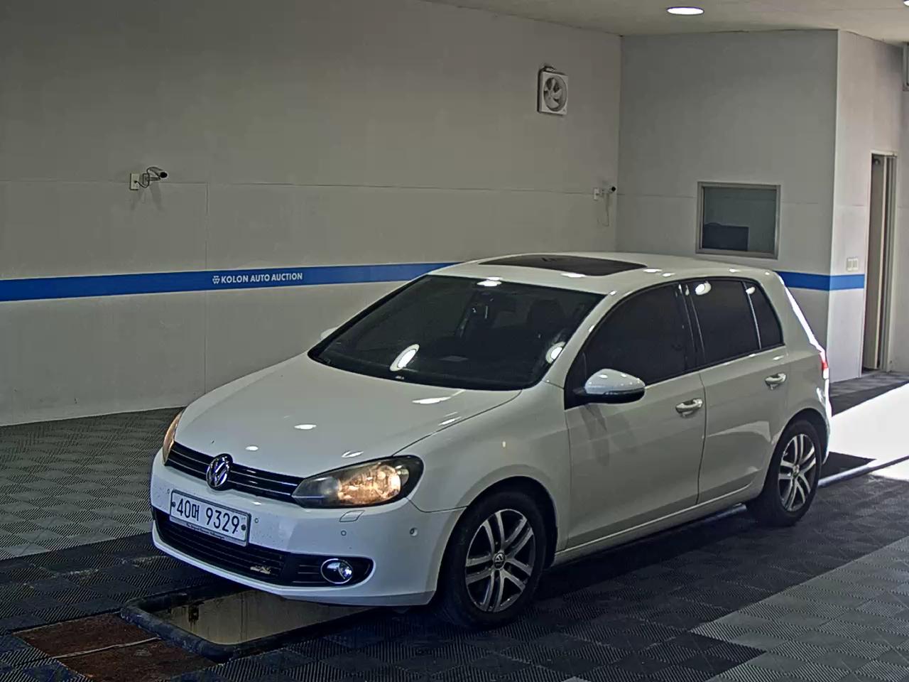 VOLKSWAGEN GOLF (6TH GEN) 2.0 TDI 2012 - zdjęcie 2
