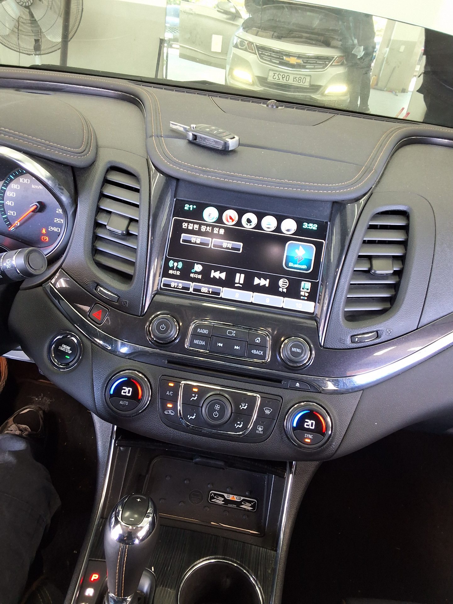 CHEVROLET (DAEWOO) IMPALA 2.5 LTZ 2016 - zdjęcie 17