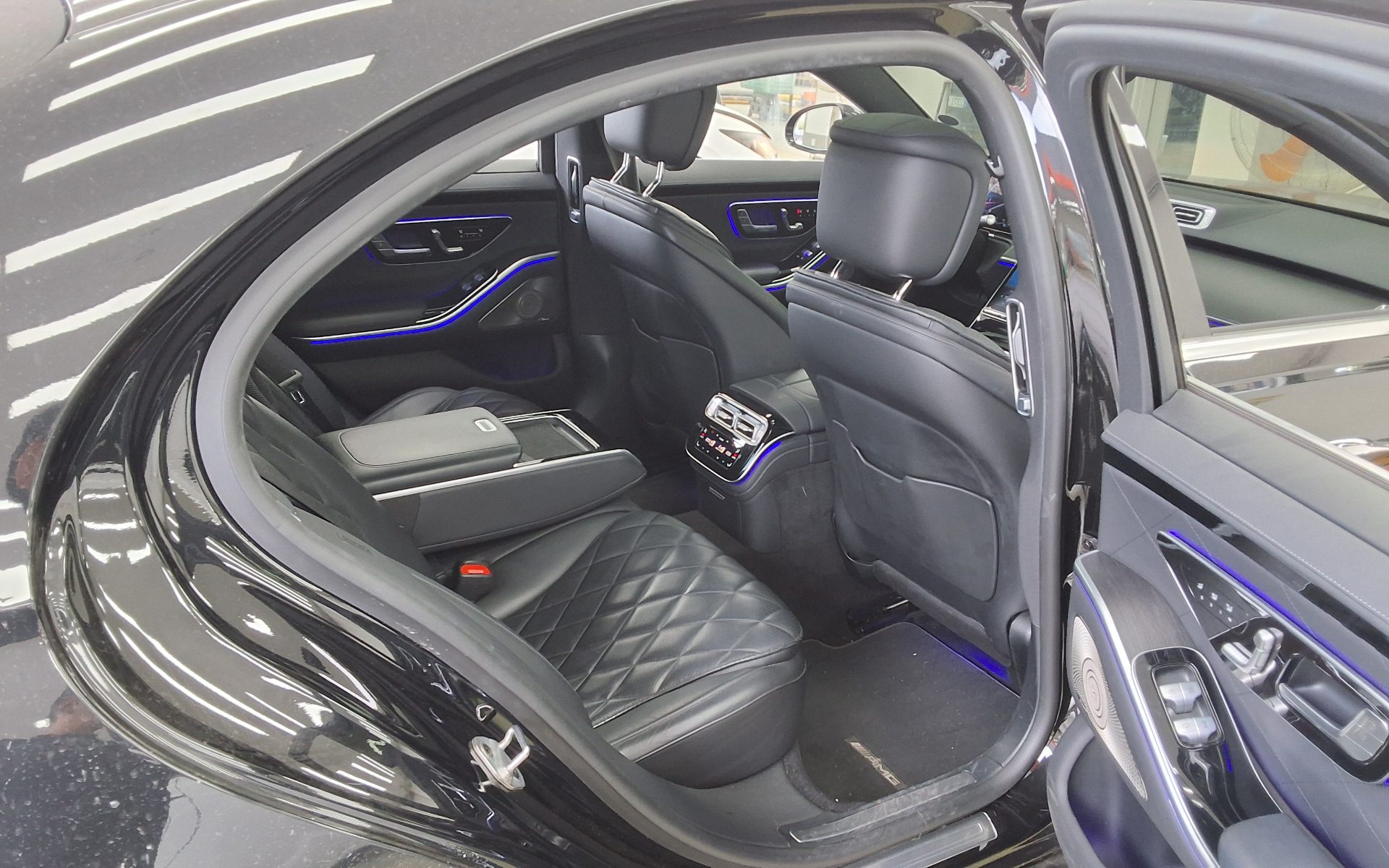 MERCEDES-BENZ S-CLASS (7TH GEN) S400d 4MATIC 2022 - zdjęcie 13