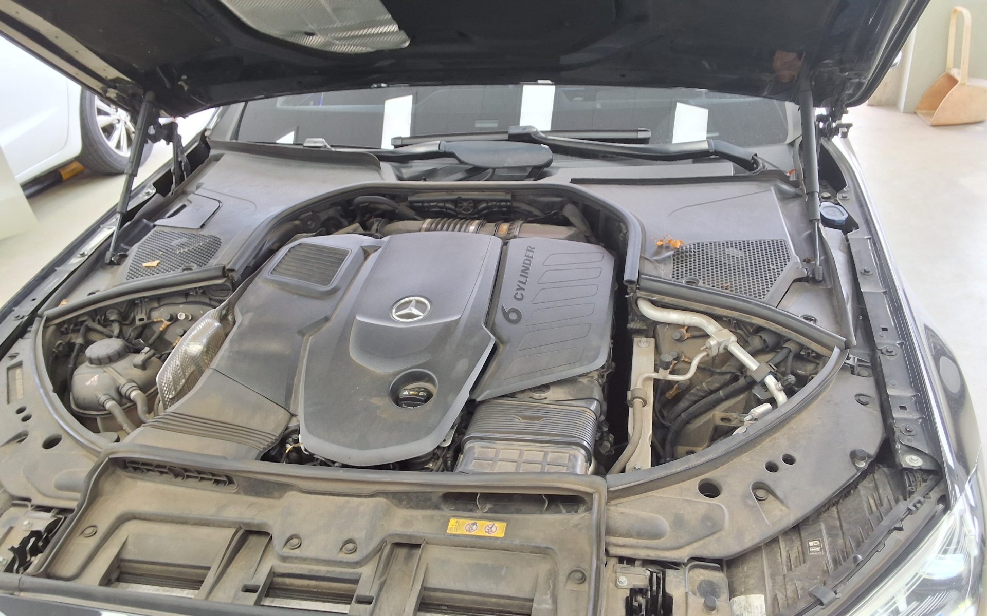 MERCEDES-BENZ S-CLASS (7TH GEN) S400d 4MATIC 2022 - zdjęcie 23