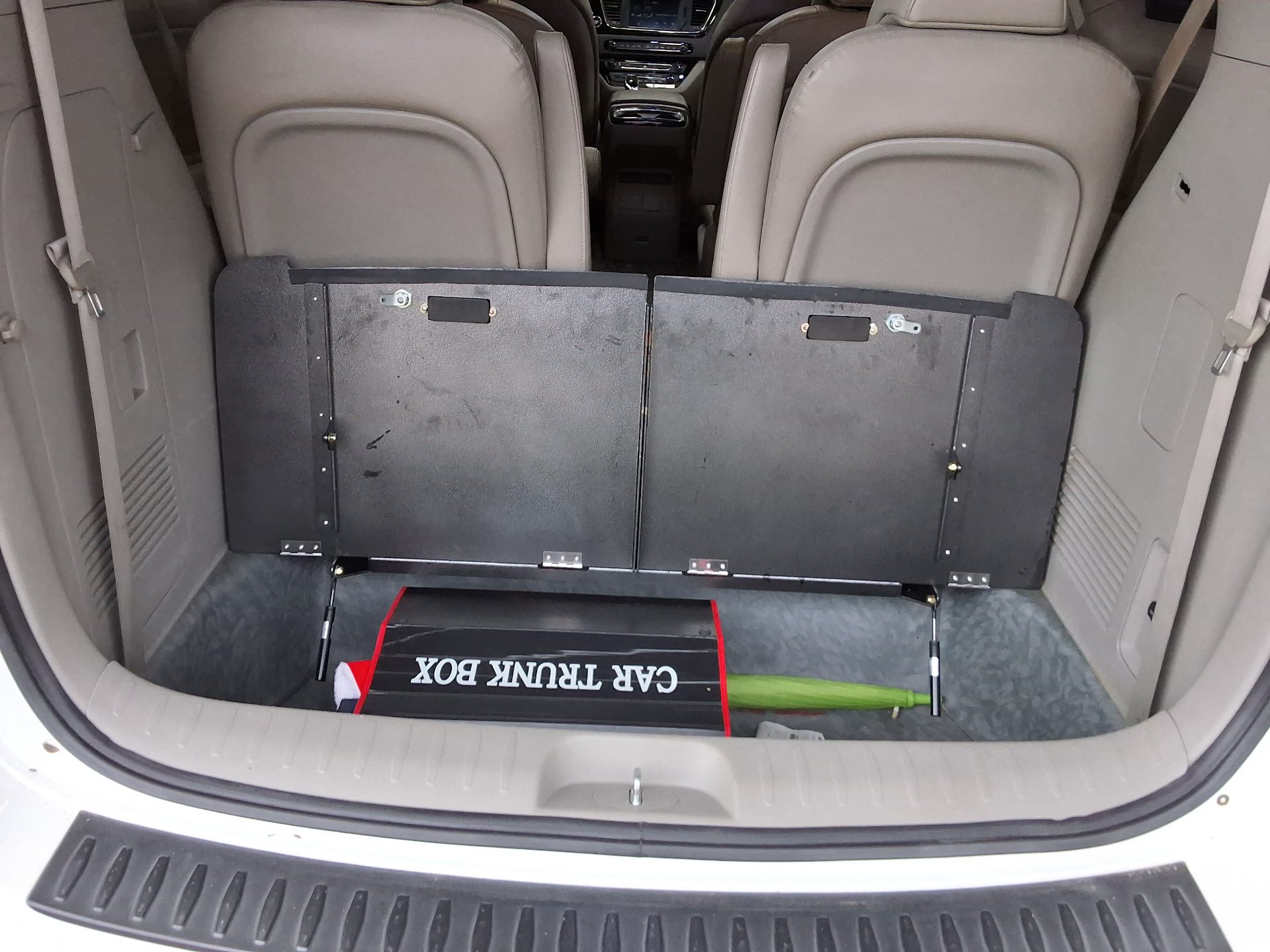 KIA ALL NEW CARNIVAL 9-SEATER DIESEL PRESTIGE 2016 - zdjęcie 28