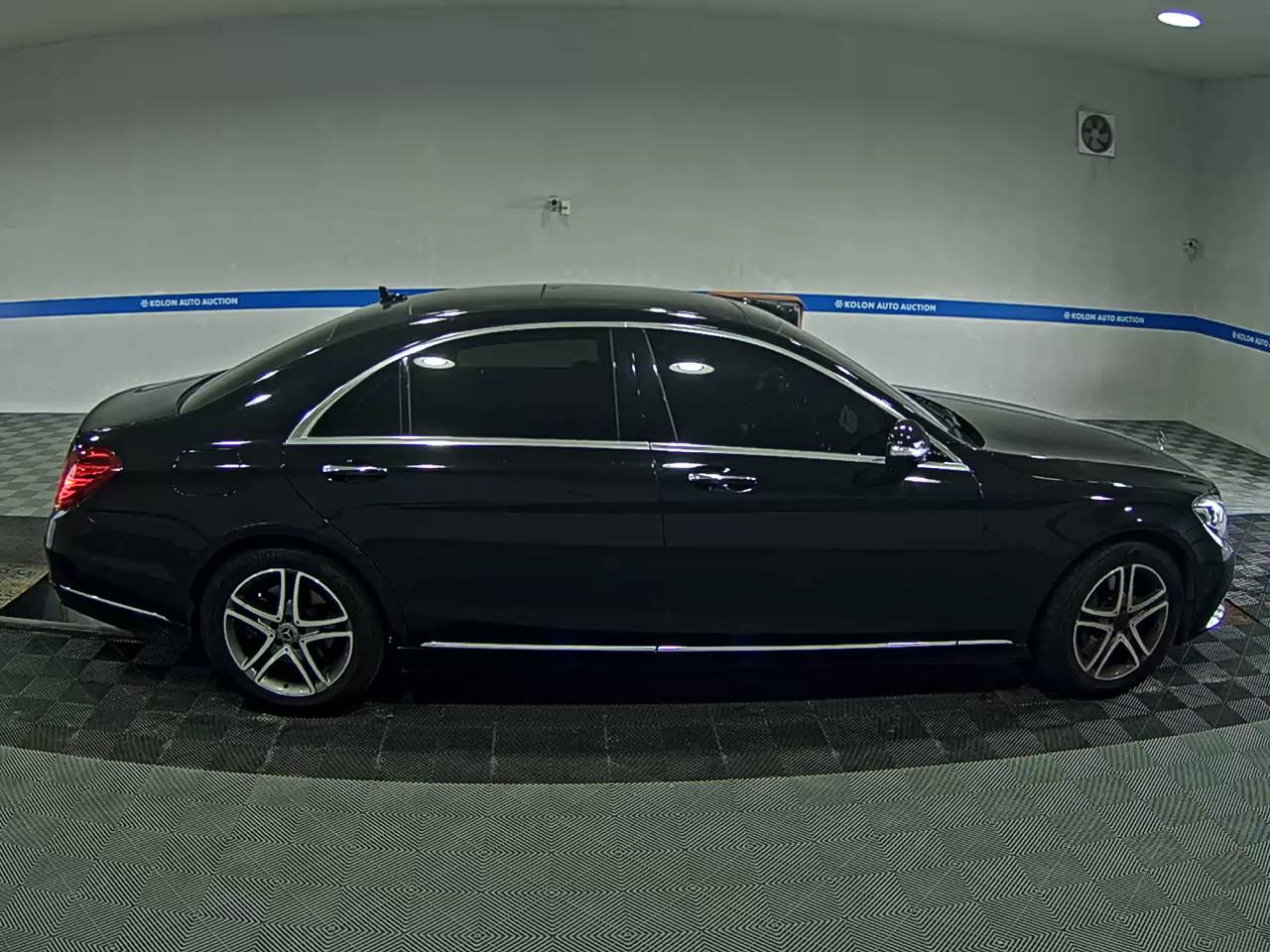 MERCEDES-BENZ S-CLASS (6TH GEN) S400L 4MATIC 2016 - zdjęcie 4