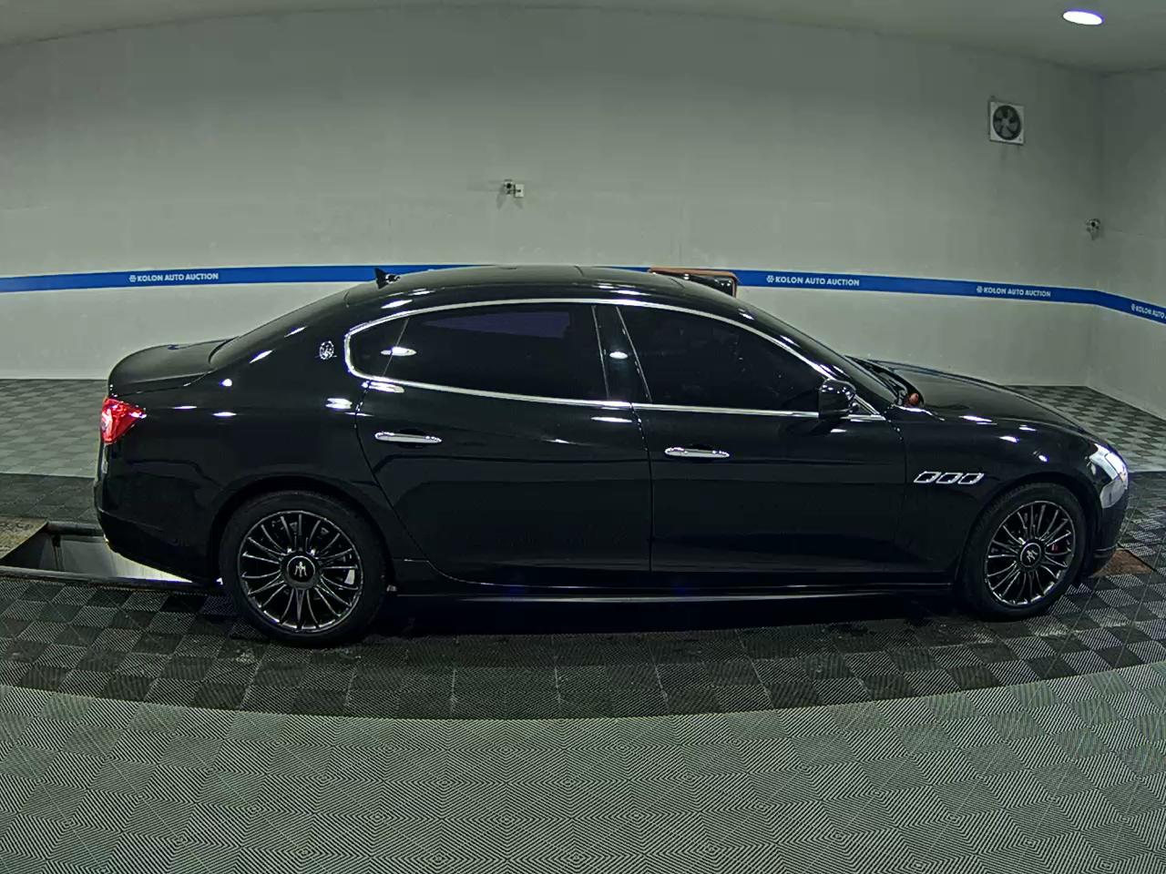 MASERATI QUATTROPORTE (6TH GEN) 3.0 S Q4 2014 - zdjęcie 4