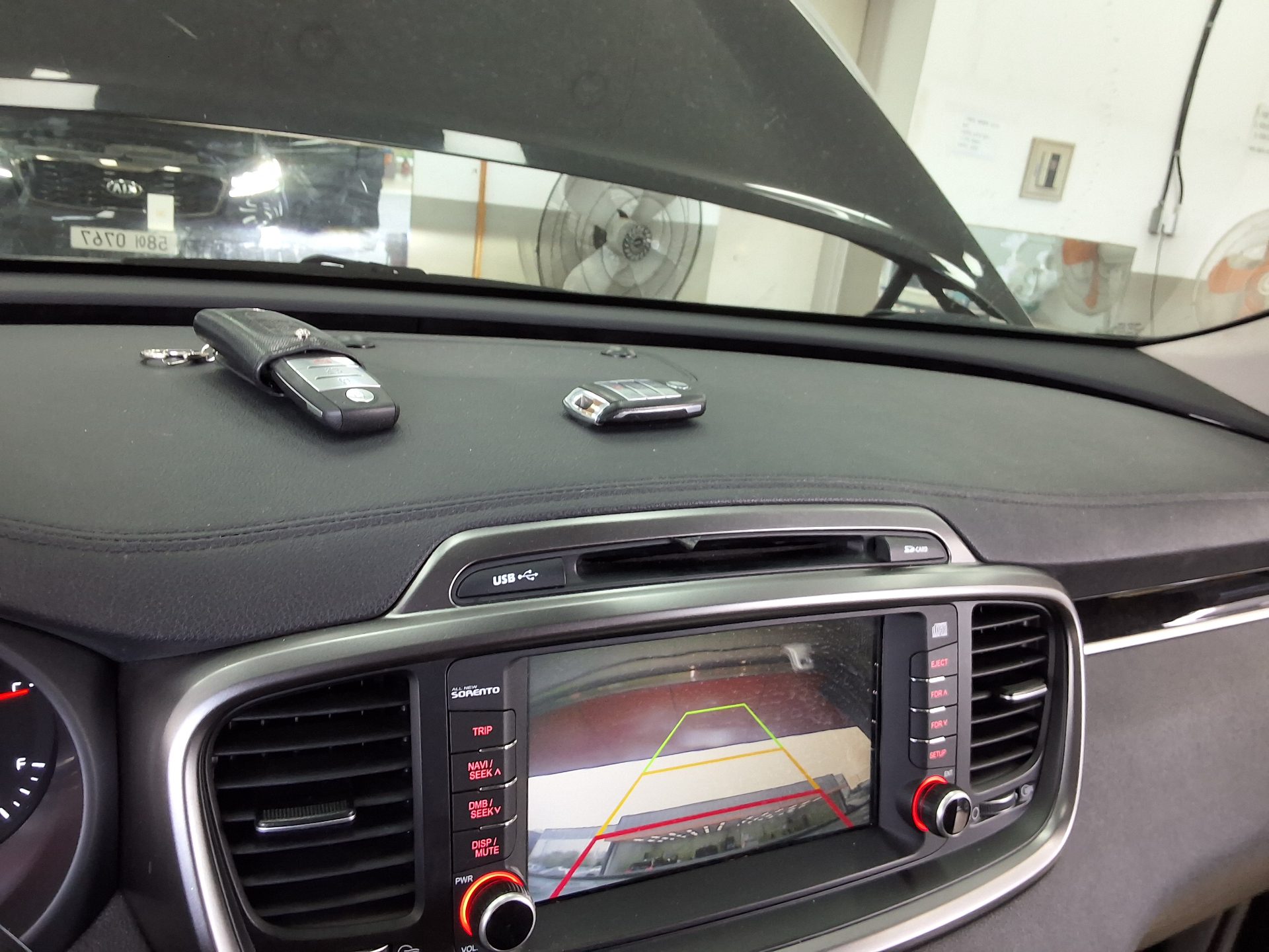 KIA ALL NEW SORENTO R2.0 2WD NOBLESSE SPECIAL 2016 - zdjęcie 19