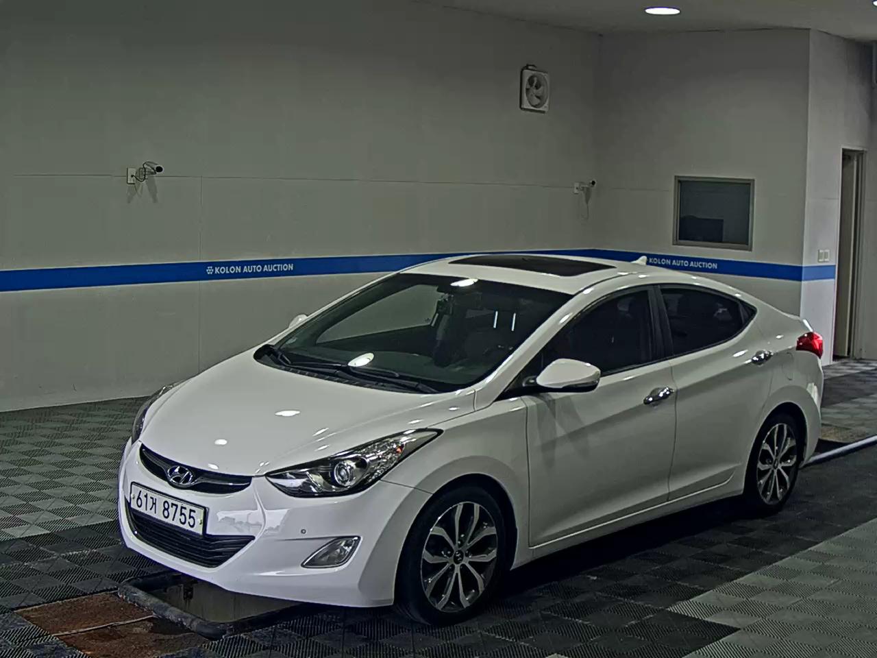 HYUNDAI AVANTE MD M16 GDi MODERN 2014 - zdjęcie 2