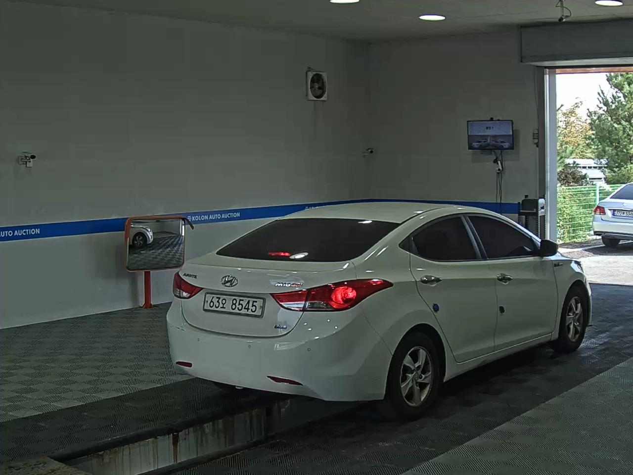 HYUNDAI AVANTE MD M16 GDi BLUE SAVER 2012 - zdjęcie 5