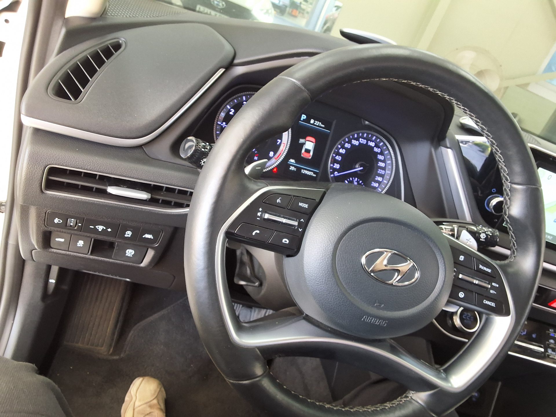 HYUNDAI SONATA (DN8) G2.0 MODERN 2022 - zdjęcie 23