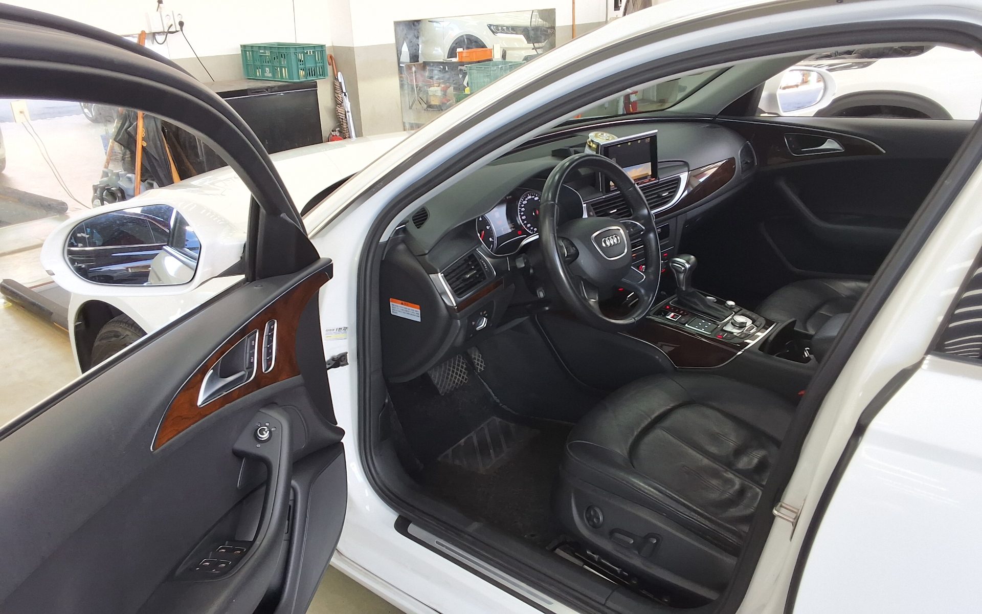 AUDI A6 (4TH GEN) 35 TDI 2015 - zdjęcie 10