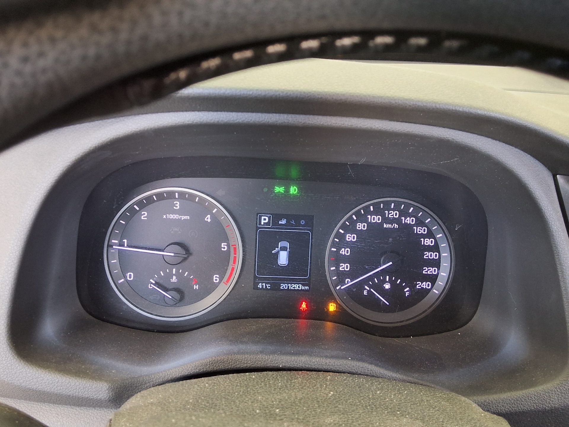 HYUNDAI ALL NEW TUCSON DIESEL 1.7 2WD STYLE 2016 - zdjęcie 9