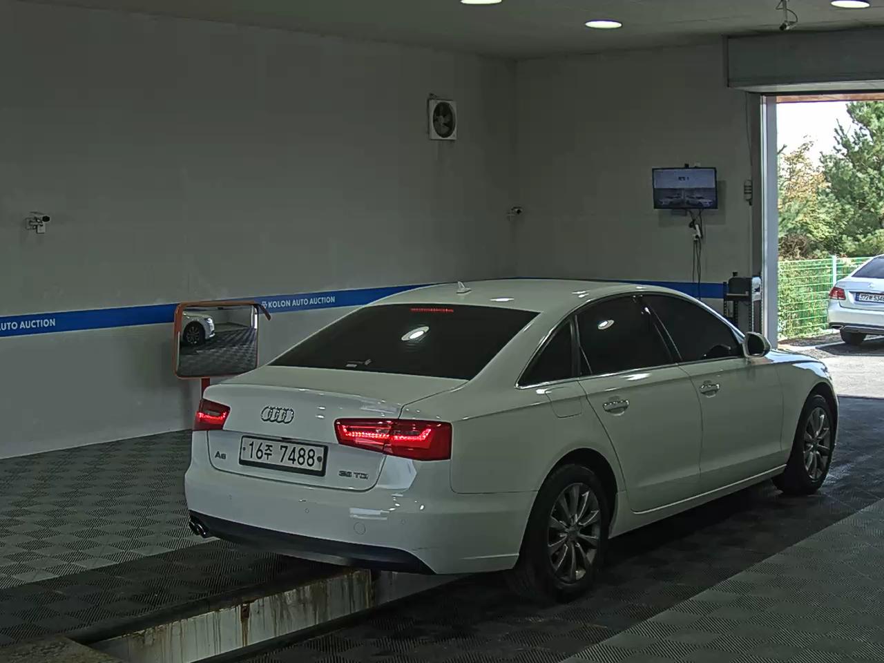 AUDI A6 (4TH GEN) 35 TDI 2015 - zdjęcie 5
