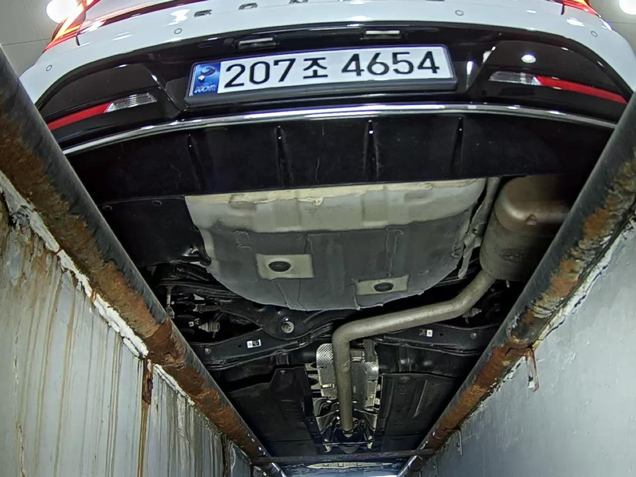 HYUNDAI SONATA (DN8) G2.0 MODERN 2022 - zdjęcie 8
