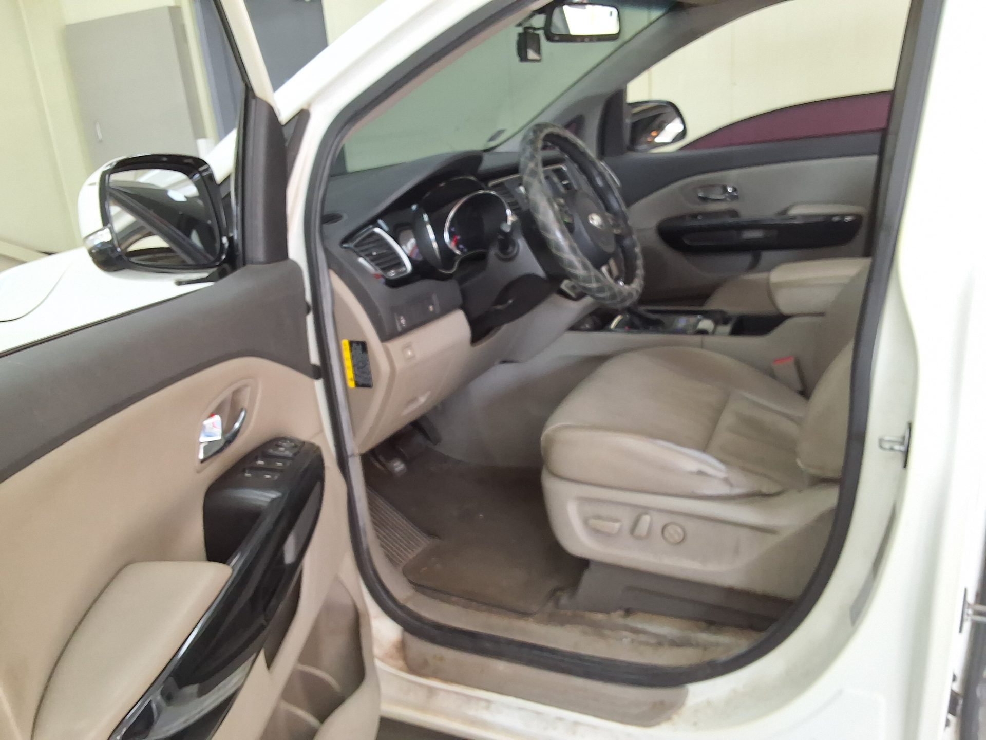 KIA ALL NEW CARNIVAL 11-SEATER DIESEL PRESTIGE 2016 - zdjęcie 11