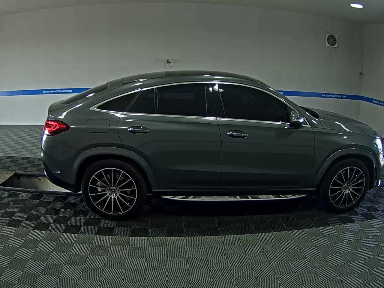 MERCEDES-BENZ GLE-CLASS (4TH GEN) GLE 400d 4MATIC COUPE 2022 - zdjęcie 4