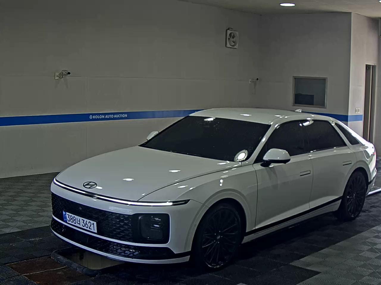 HYUNDAI THE ALL NEW GRANDEUR GASOLINE 3.5 2WD CALLIGRAPHY 2023 - zdjęcie 2