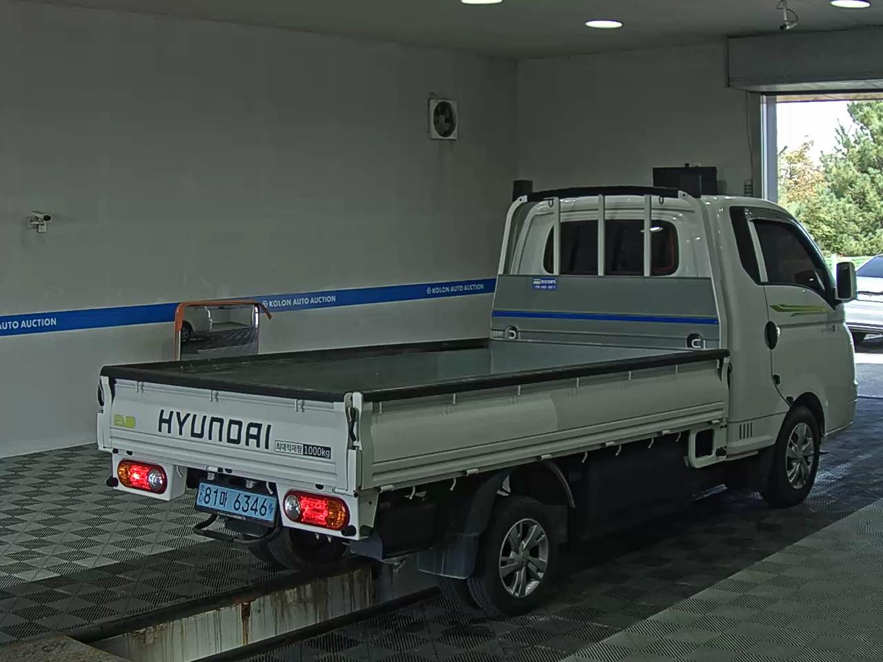 HYUNDAI PORTER II ELECTRIC CARGO PREMIUM SPECIAL 2023 - zdjęcie 5