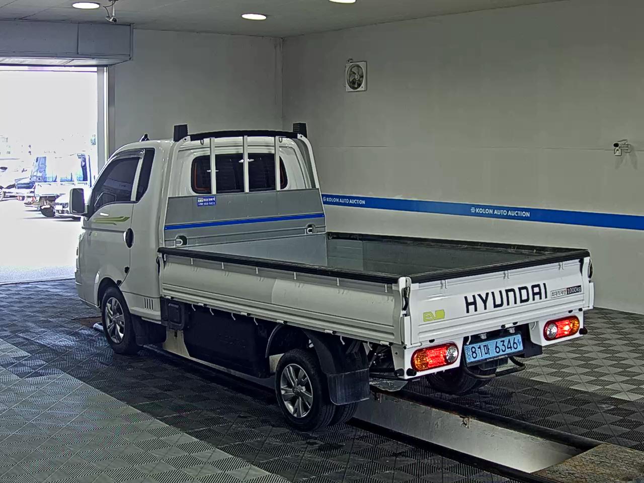 HYUNDAI PORTER II ELECTRIC CARGO PREMIUM SPECIAL 2023 - zdjęcie 6