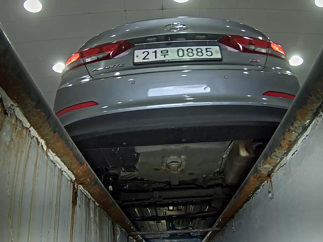 HYUNDAI AVANTE AD 1.6 GDi MODERN 2016 - zdjęcie 8