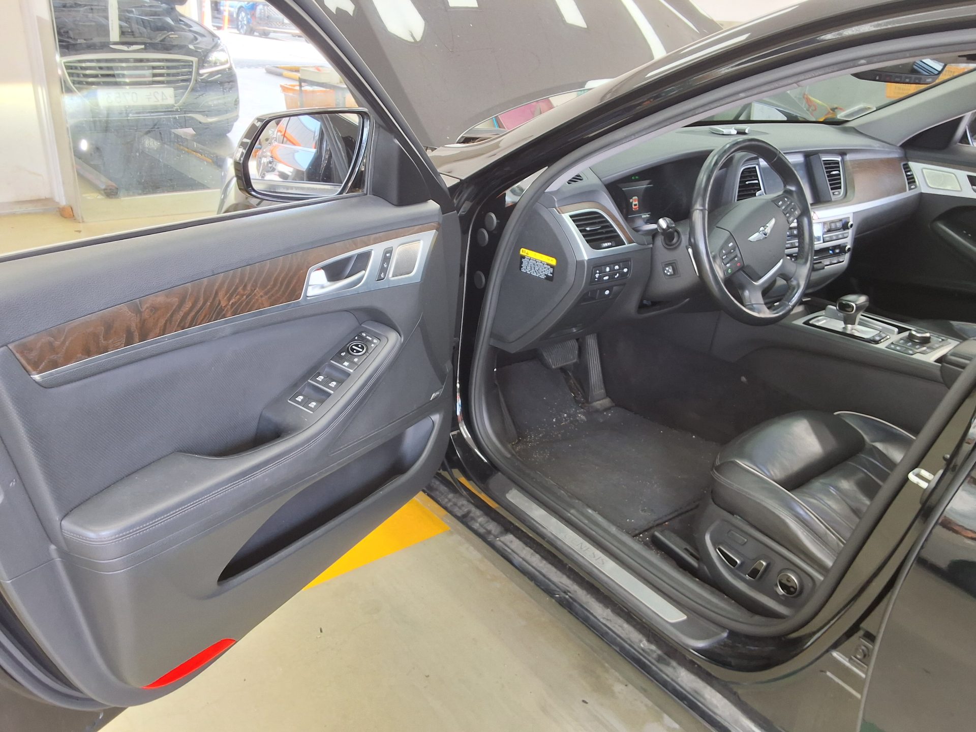GENESIS G80 3.8 GDi AWD PRESTIGE 2017 - zdjęcie 10