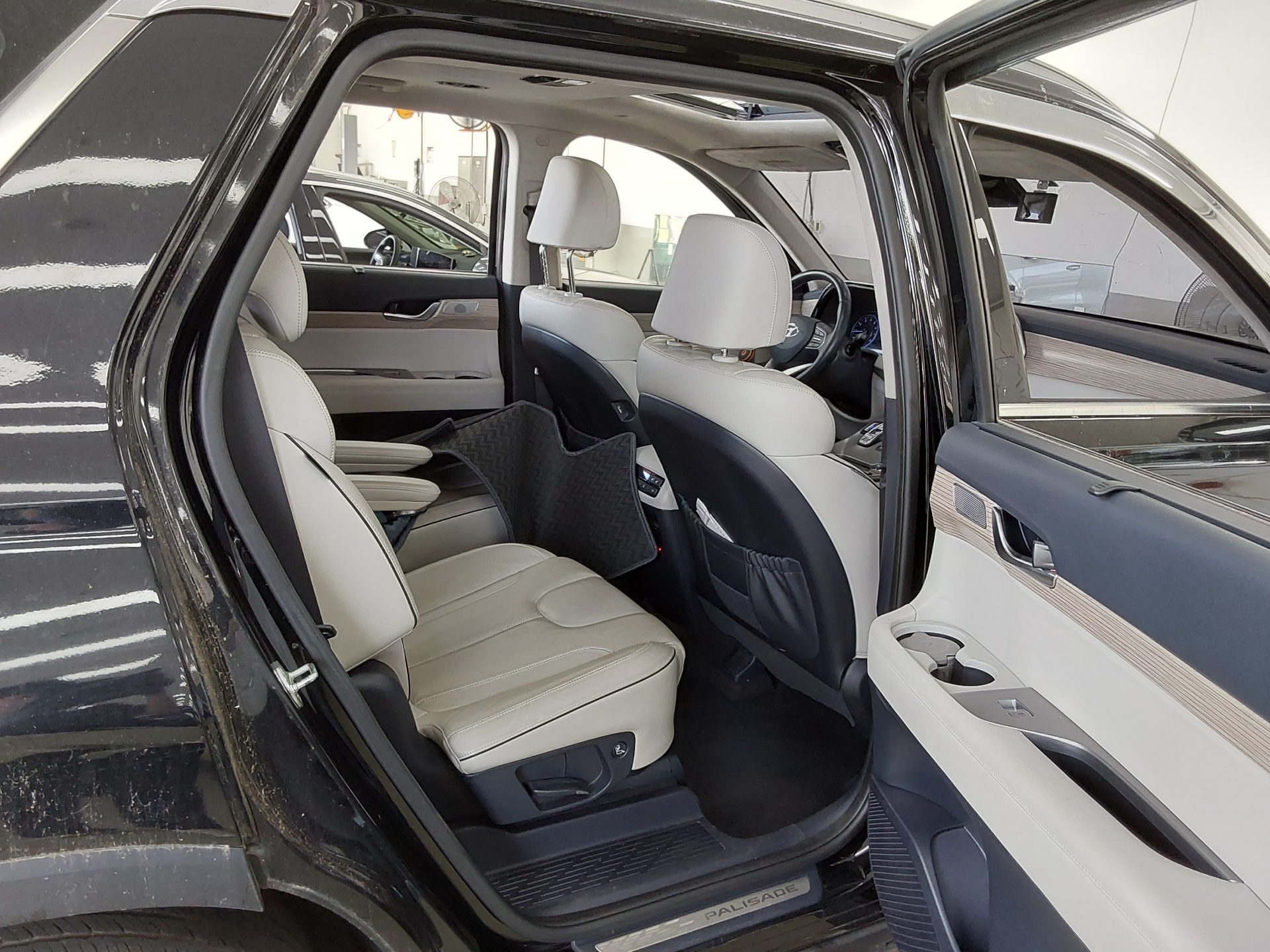 HYUNDAI PALISADE 3.8 GASOLINE AWD PRESTIGE 2019 - zdjęcie 13