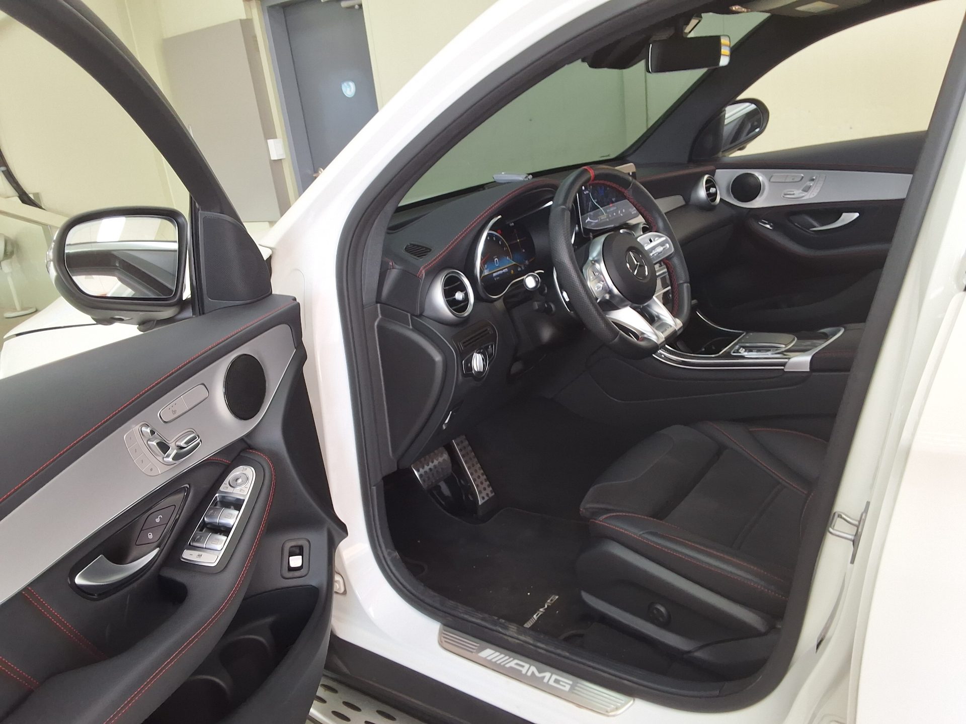 MERCEDES-BENZ GLC-CLASS GLC 43 AMG 4MATIC COUPE 2022 - zdjęcie 11