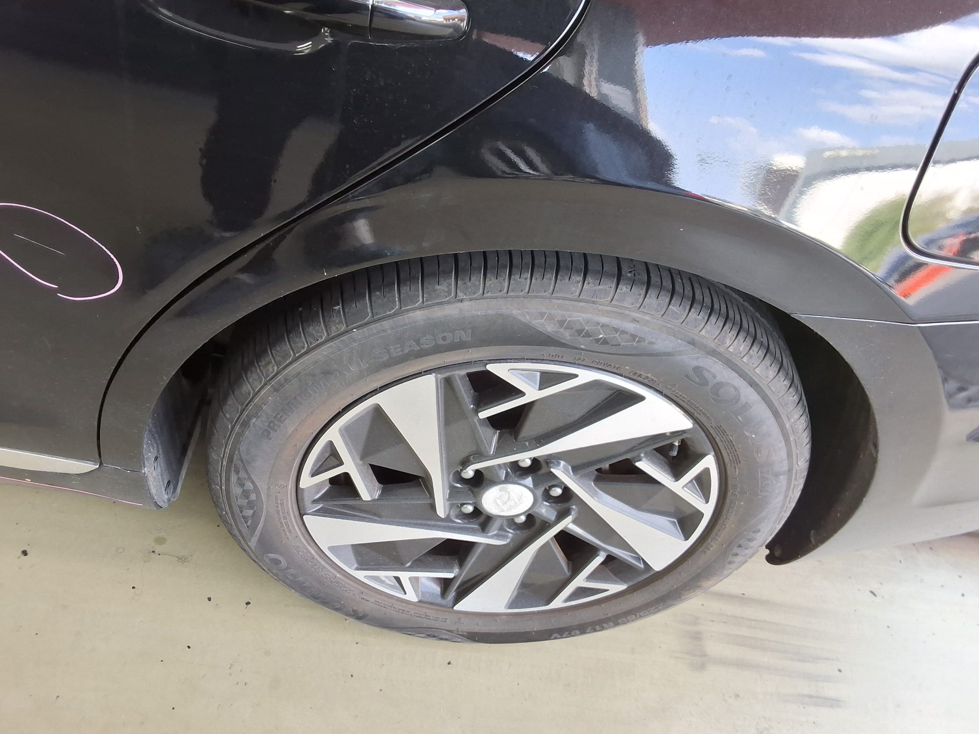 HYUNDAI THE NEW GRANDEUR IG HYBRID 2.4 HEV PREMIUM CHOICE 2021 - zdjęcie 23