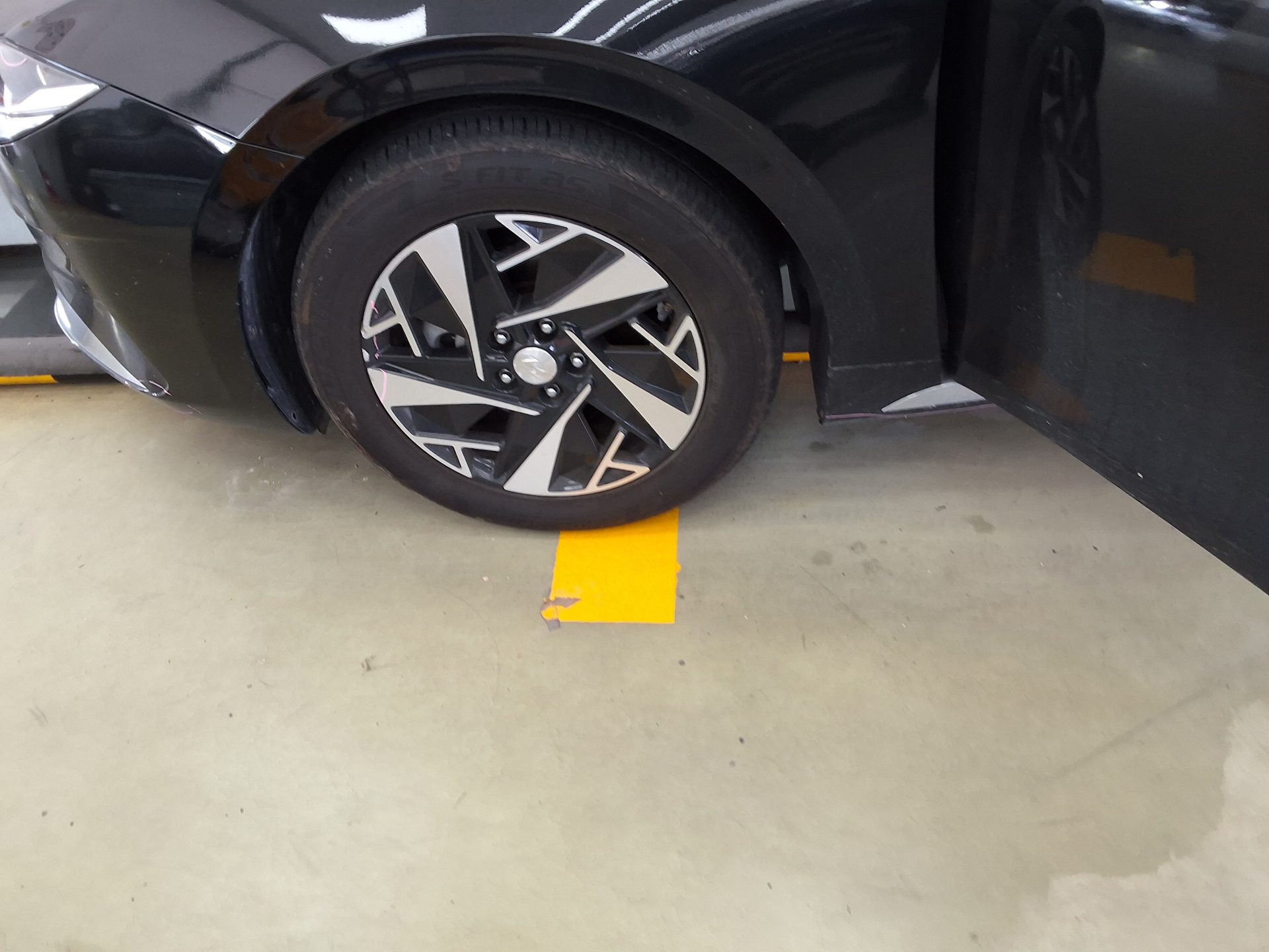 HYUNDAI THE NEW GRANDEUR IG HYBRID 2.4 HEV PREMIUM CHOICE 2021 - zdjęcie 22